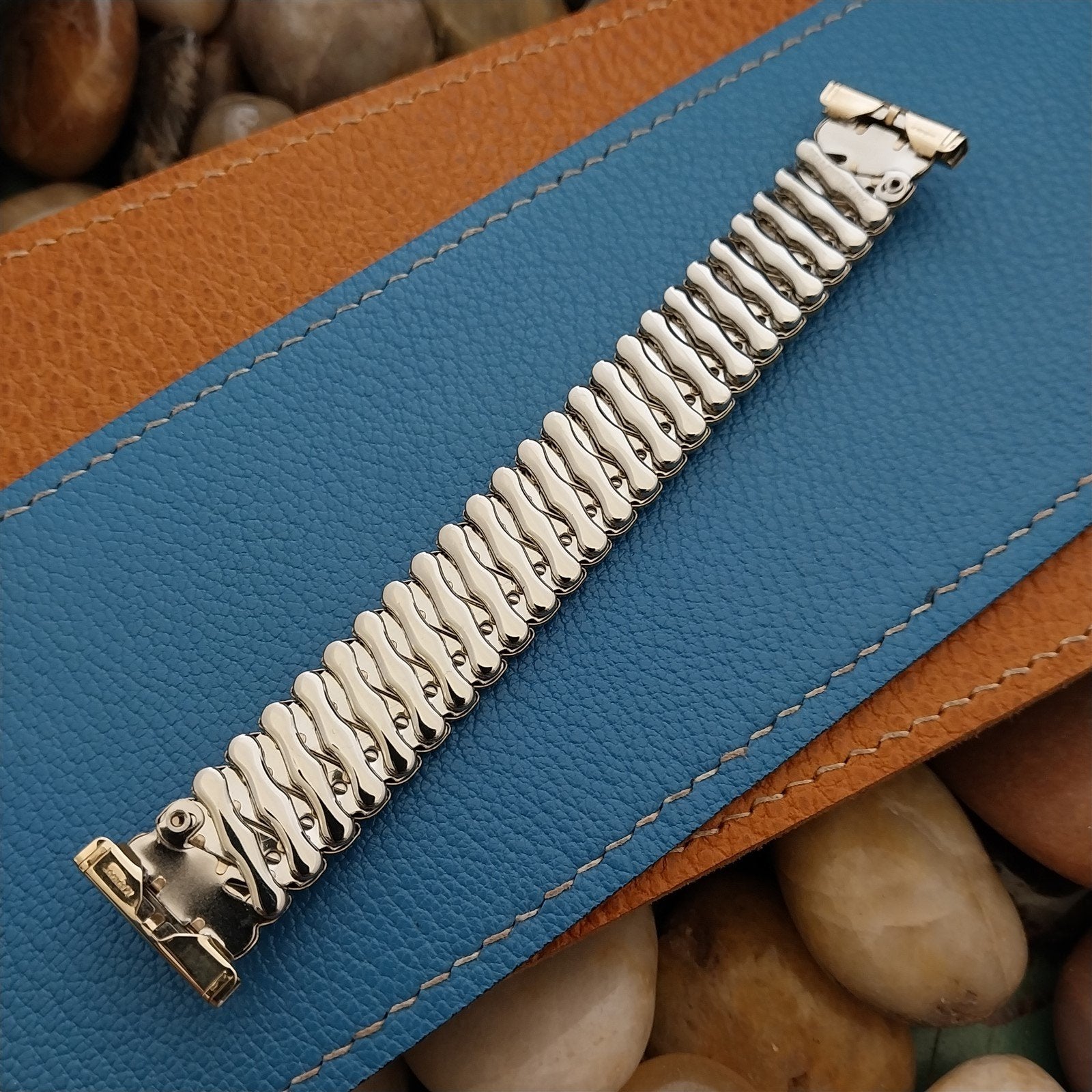 Bellavance short 10k Gold-Filled Expansion 1950s nos Vintage Watch Band