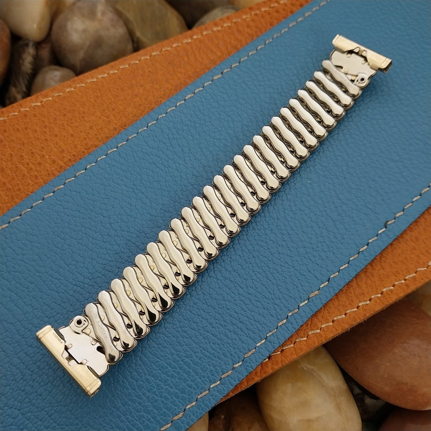 Bellavance short 10k Gold-Filled Expansion 1950s nos Vintage Watch Band