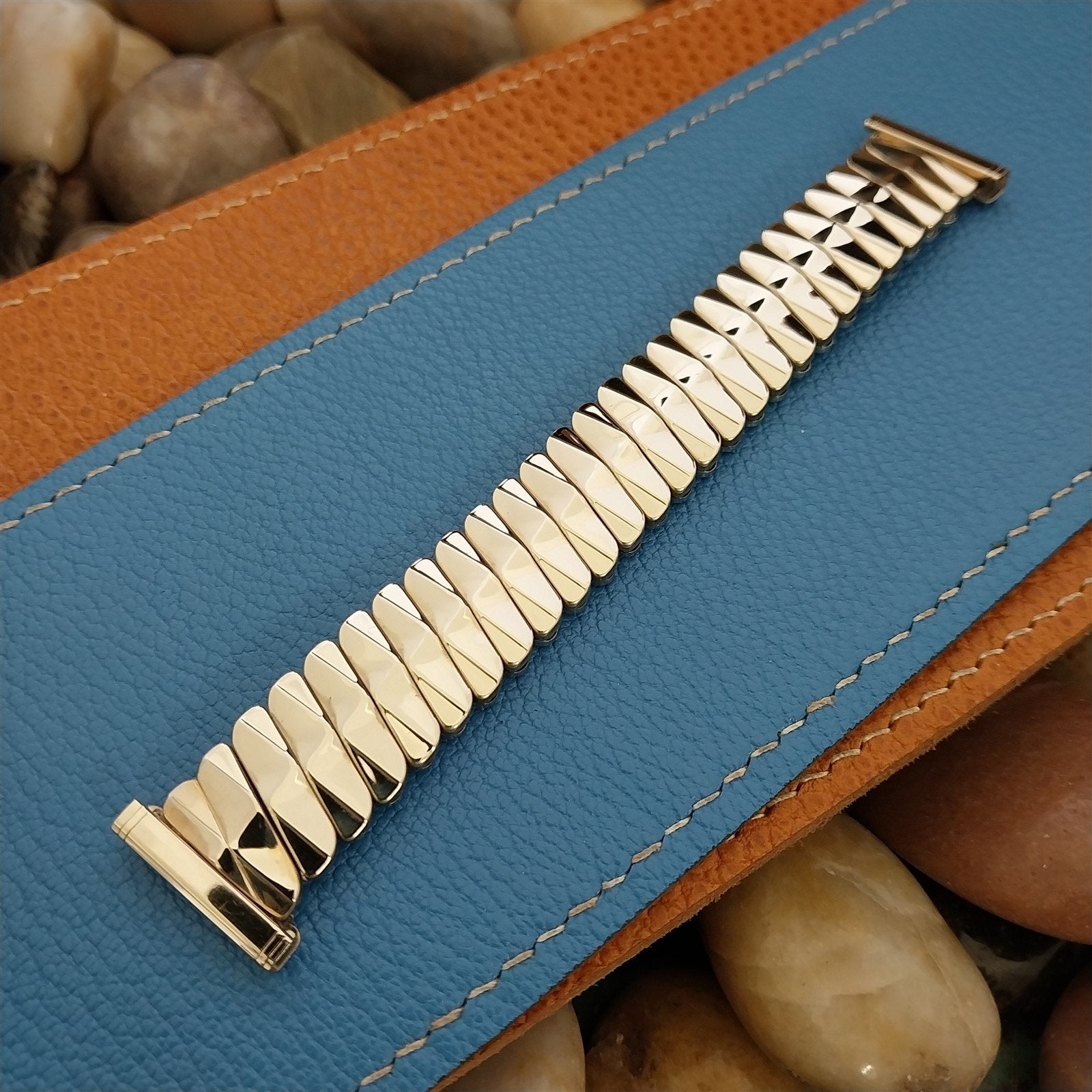 Bellavance short 10k Gold-Filled Expansion 1950s nos Vintage Watch Band