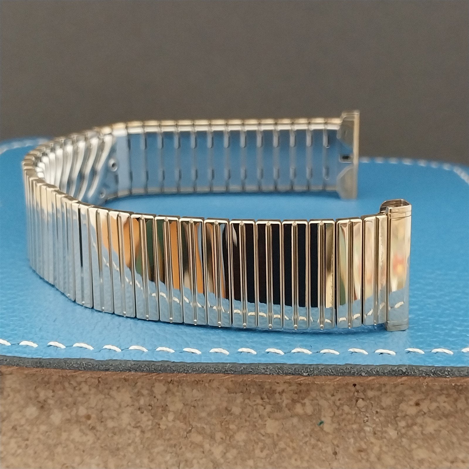 Long 10k Gold-Filled Bellavance USA nos 1960s Vintage Watch Band 16mm-19mm