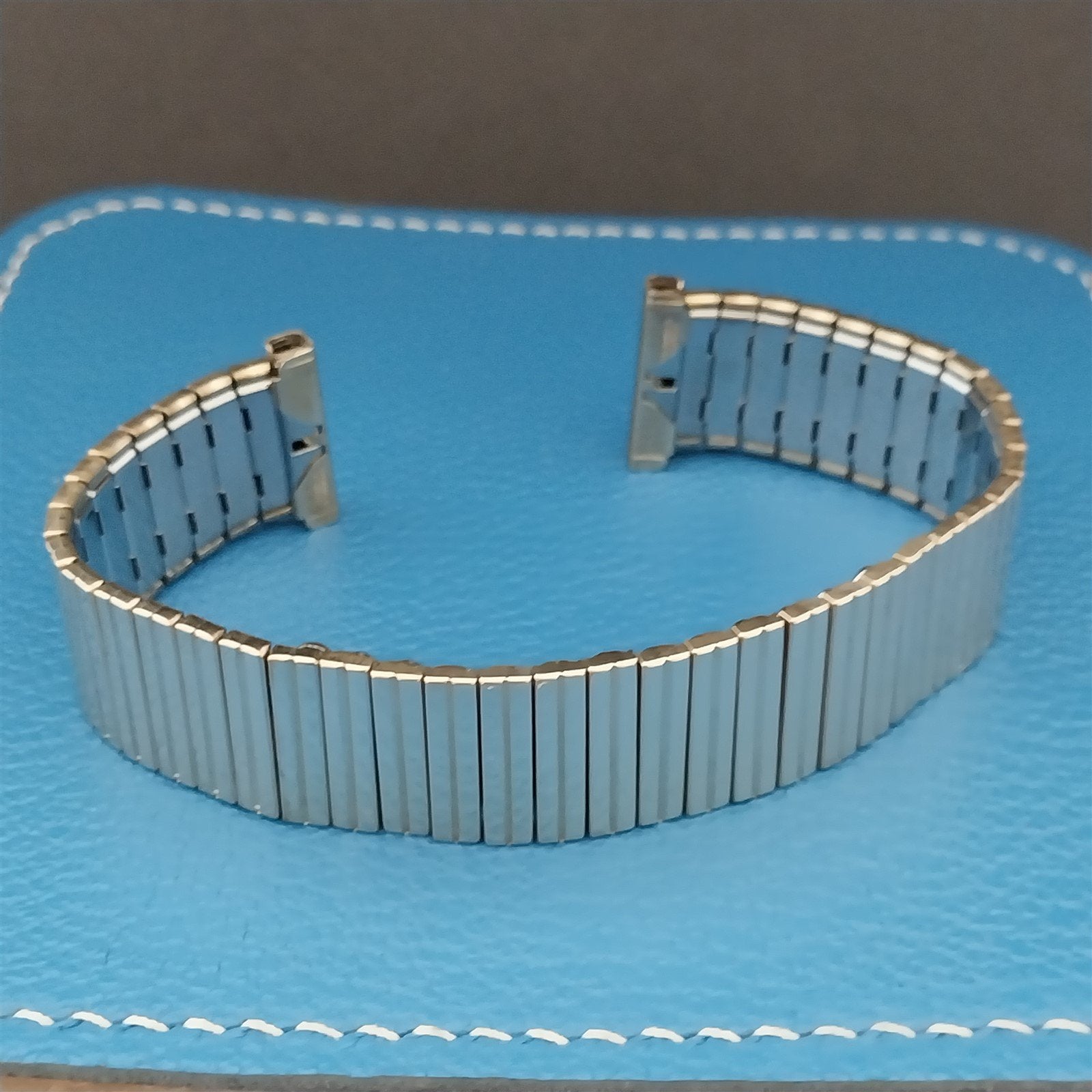 Long 10k Gold-Filled Bellavance USA nos 1960s Vintage Watch Band 16mm-19mm