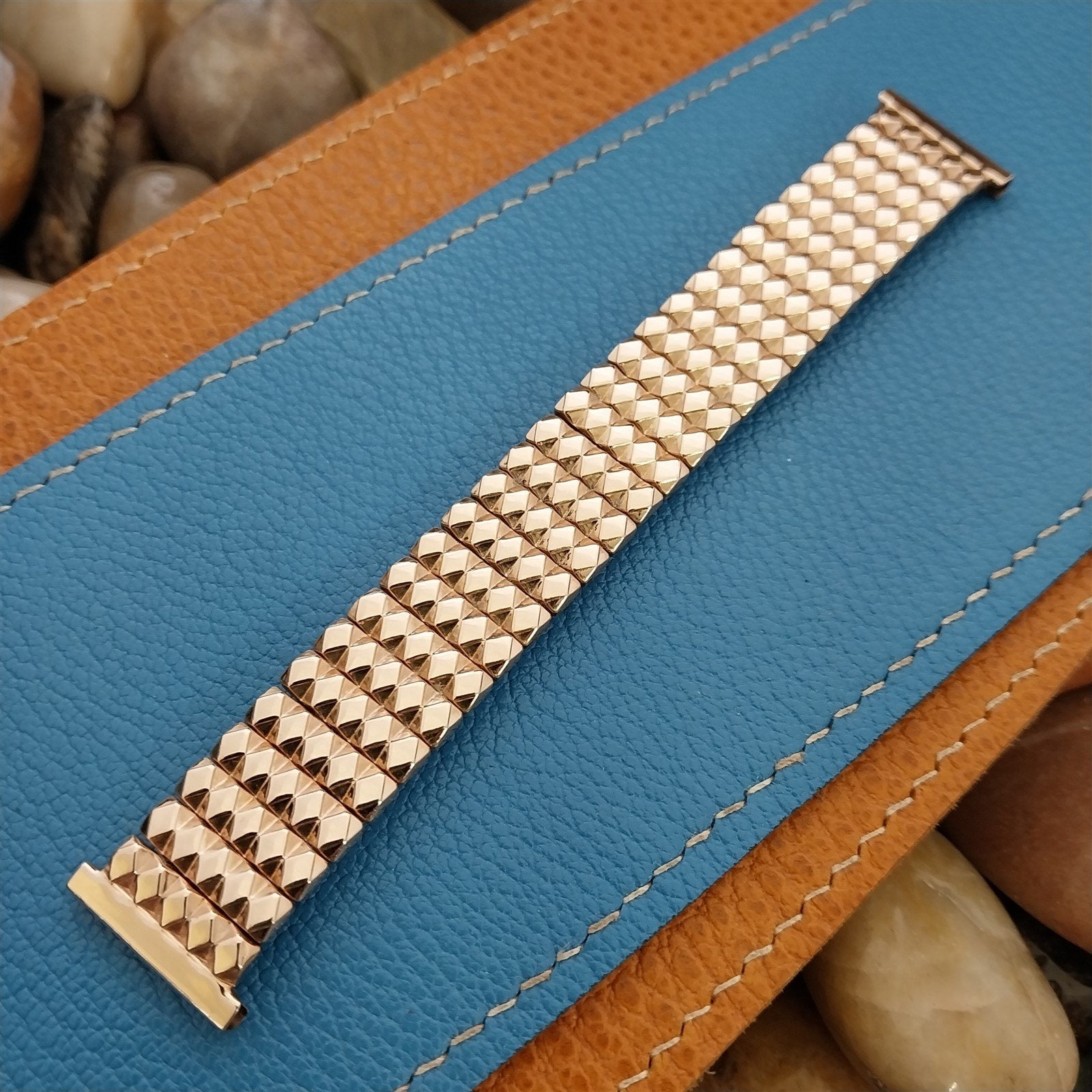 18mm Short 1940s Bellavance Rose Gold-Filled Unused Expansion Vintage Watch Band