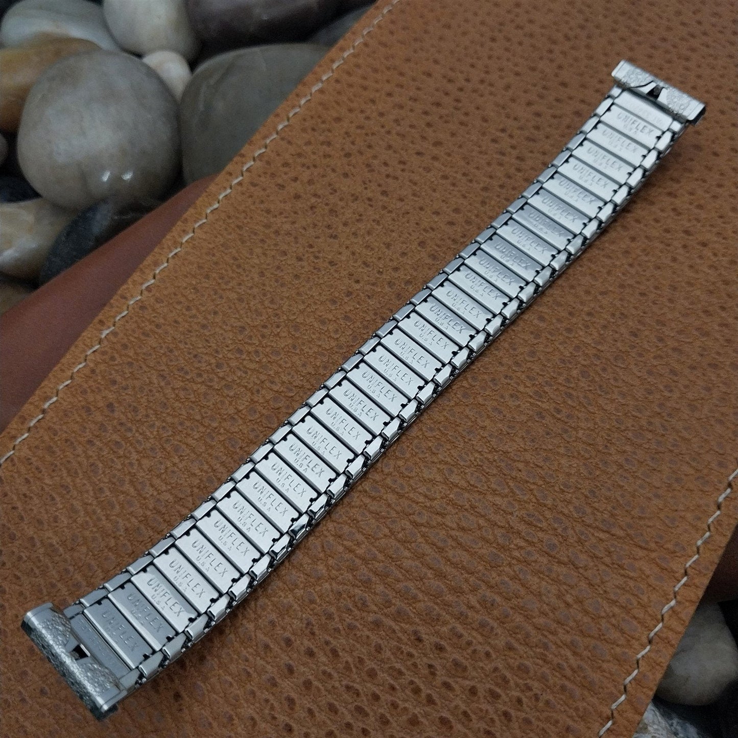 17.2mm Uniflex Slim Stainless Steel Expansion 1960s Vintage Watch Band