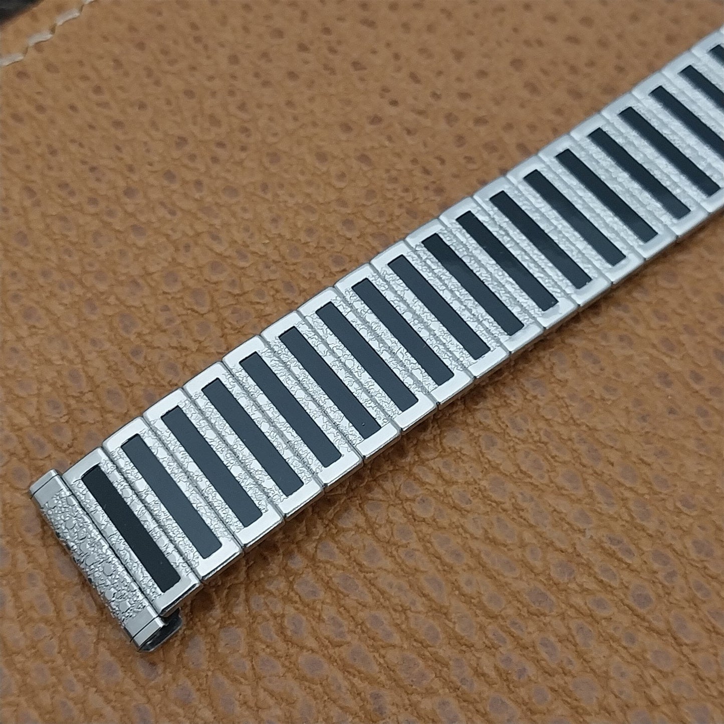 Vintage 17.2mm Uniflex Stainless Steel & Black Clasic Unused 1960s Watch Band