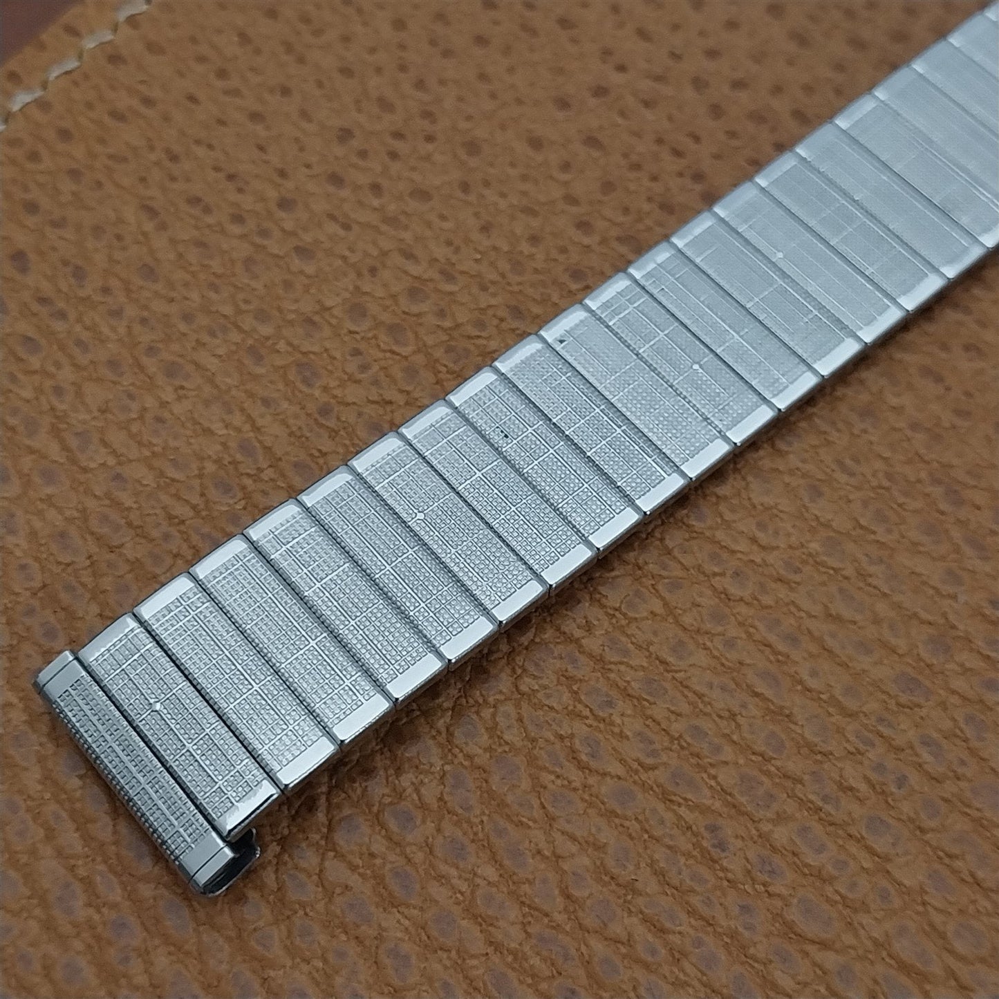 Vintage 17.2mm Uniflex Slim Classic Stainless Steel Expansion 1960s Watch Band