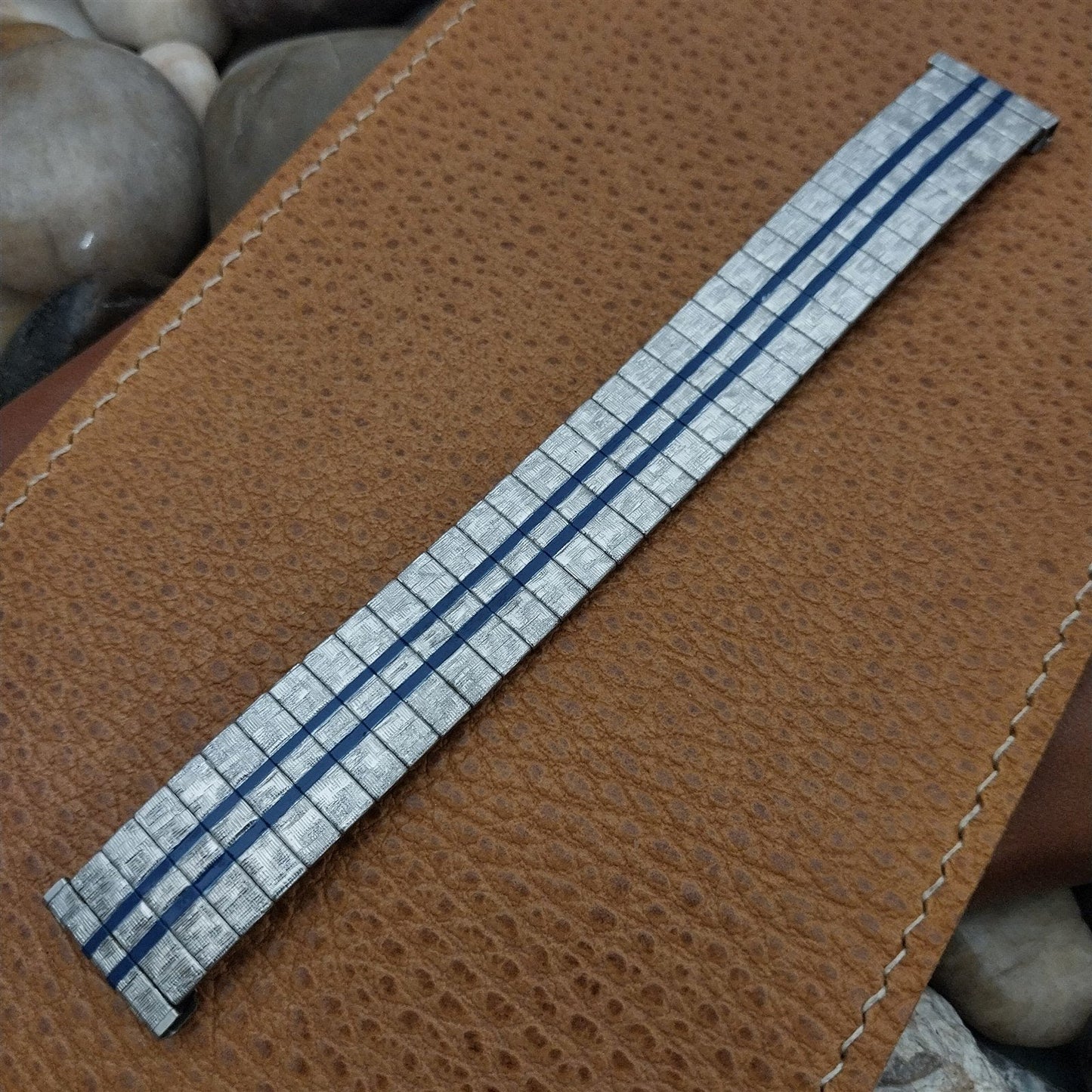 17.2mm Stainless Steel Expansion Racing Stripe nos 60s Vintage Watch Band