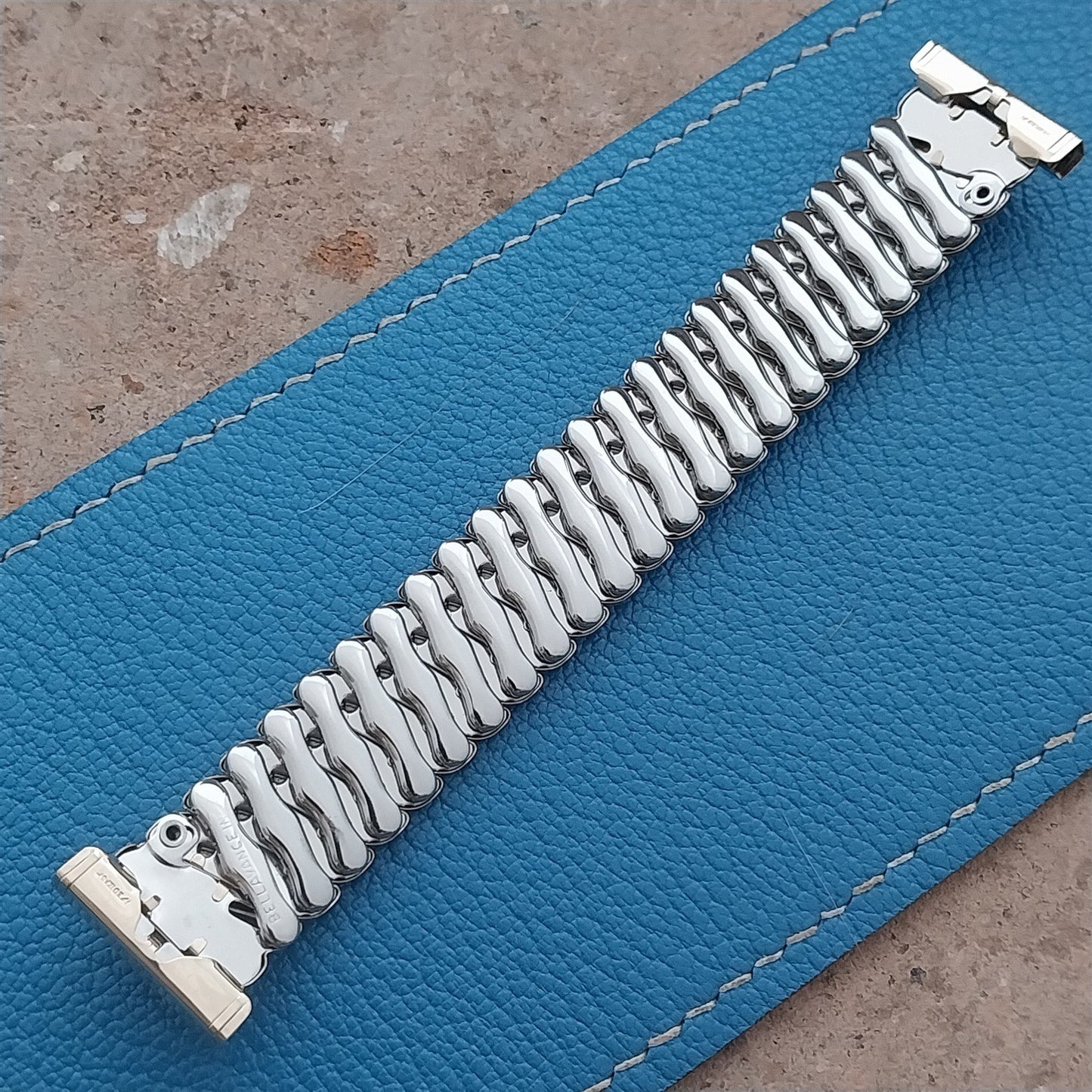 Short 10k Gold Filled 1950s Bellavance Expansion Vintage Watch Band nos