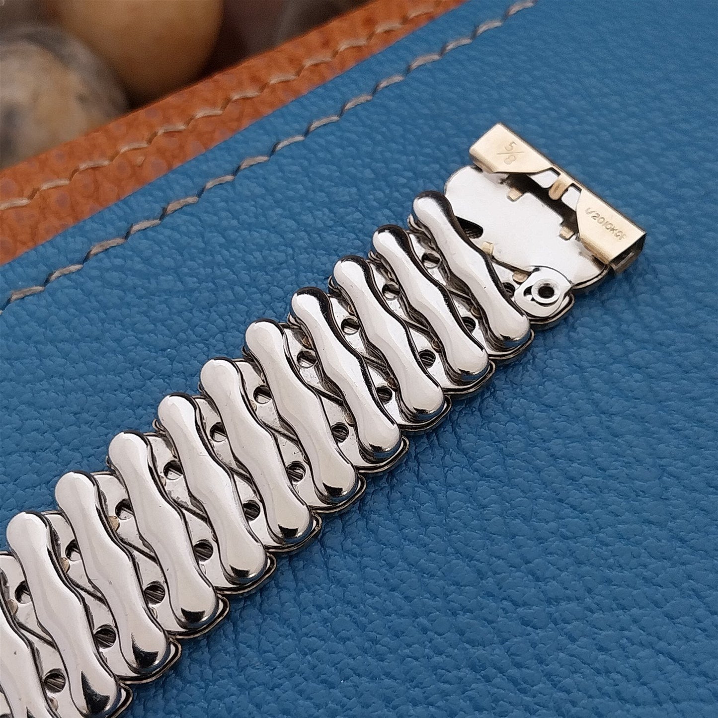 5/8" 10k Gold-Filled Expansion nos Bellavance 1950s Vintage Watch Band