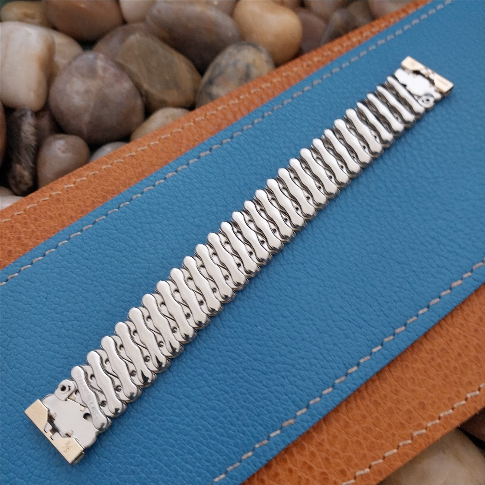 5/8" 10k Gold-Filled Expansion nos Bellavance 1950s Vintage Watch Band