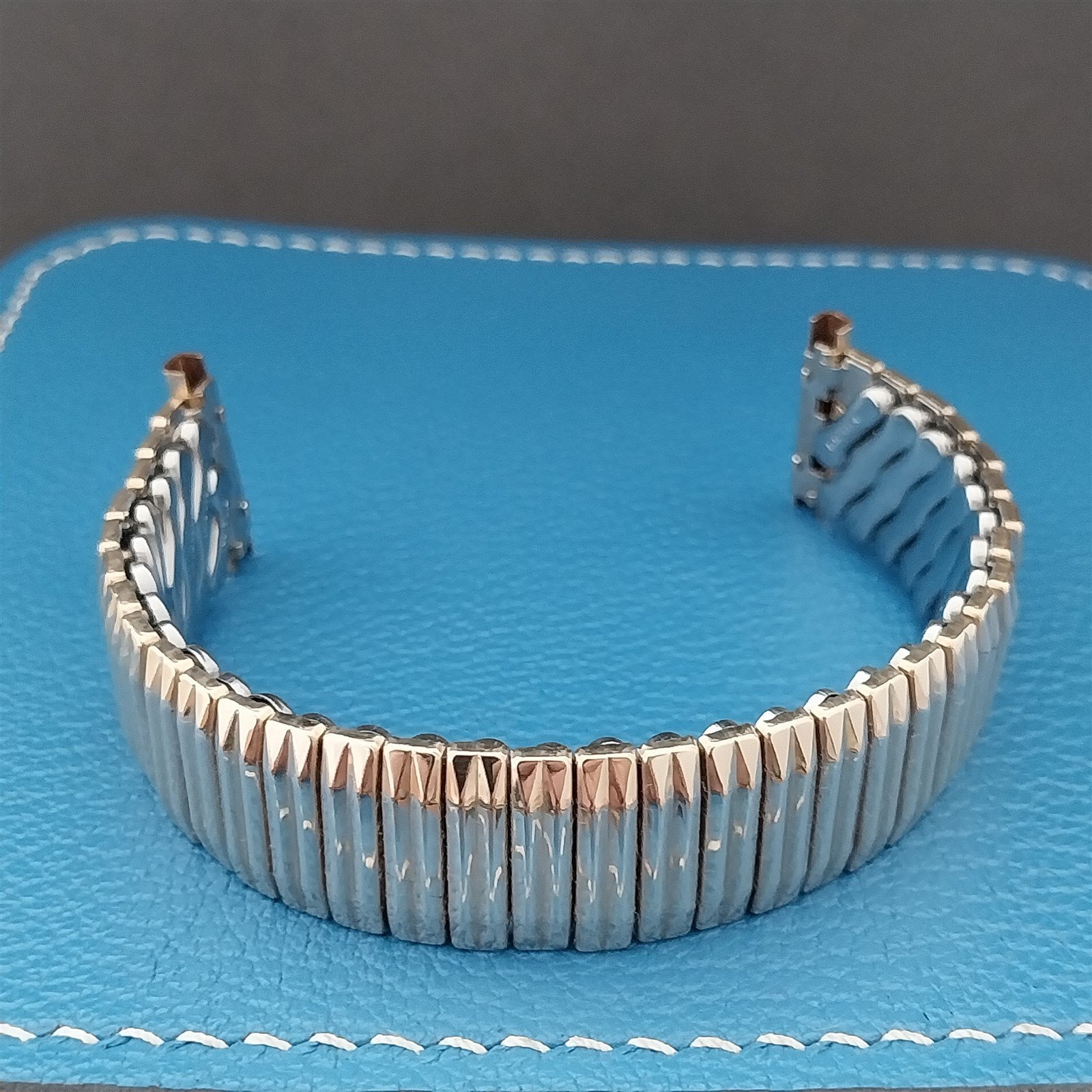 10K Gold-Filled Bellavance USA nos 1960s Vintage Watch Band 16mm-19mm