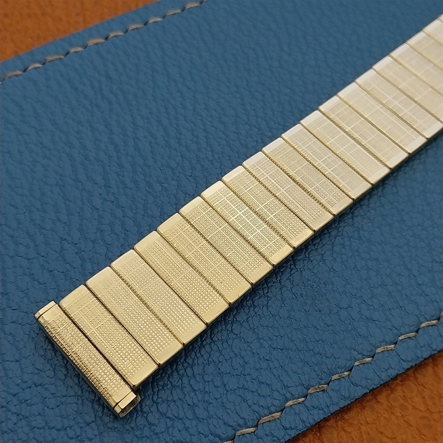 17.2mm 10k Gold-Filled 1960s Vintage Watch Band Uniflex USA Slim Expansion