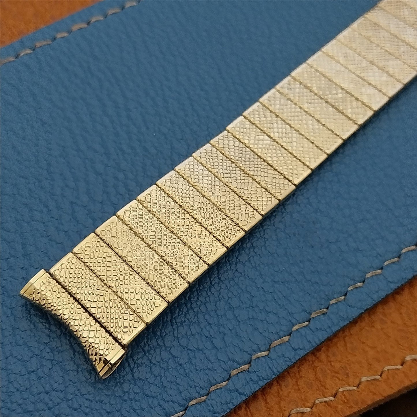 17.2mm 10k Gold-Filled 1960s Vintage Watch Band Uniflex USA Slim Expansion