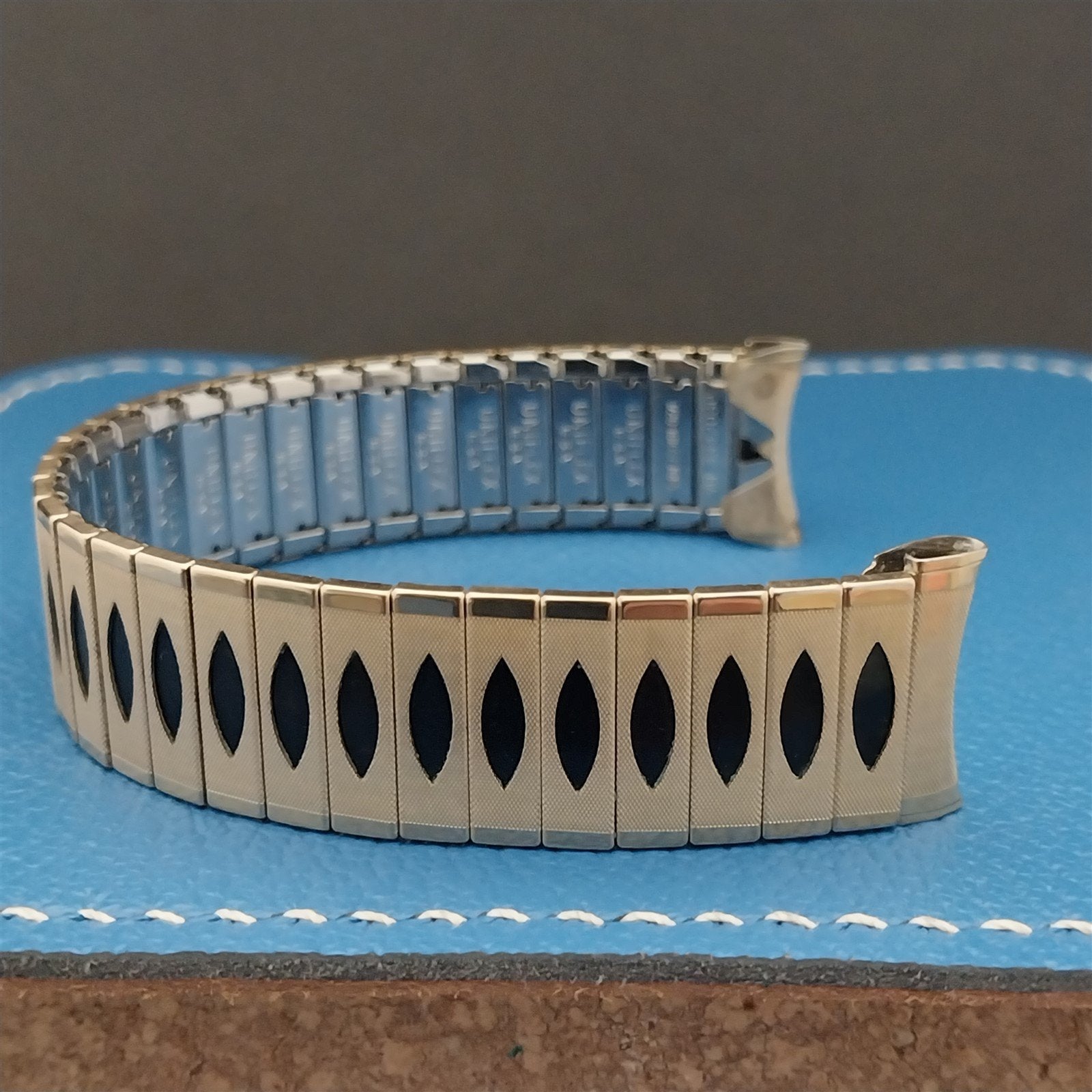 17.2mm 10k Gold-Filled 1960s Vintage Watch Band Uniflex USA Slim Expansion