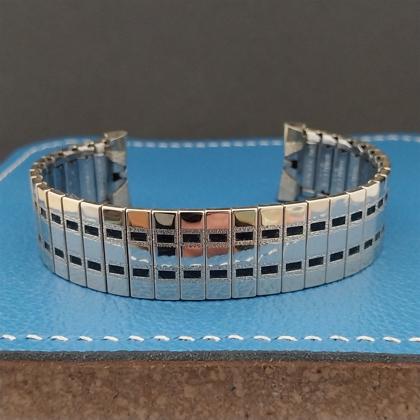 17.2mm 10k Gold-Filled 1960s Vintage Watch Band Uniflex USA Slim Expansion