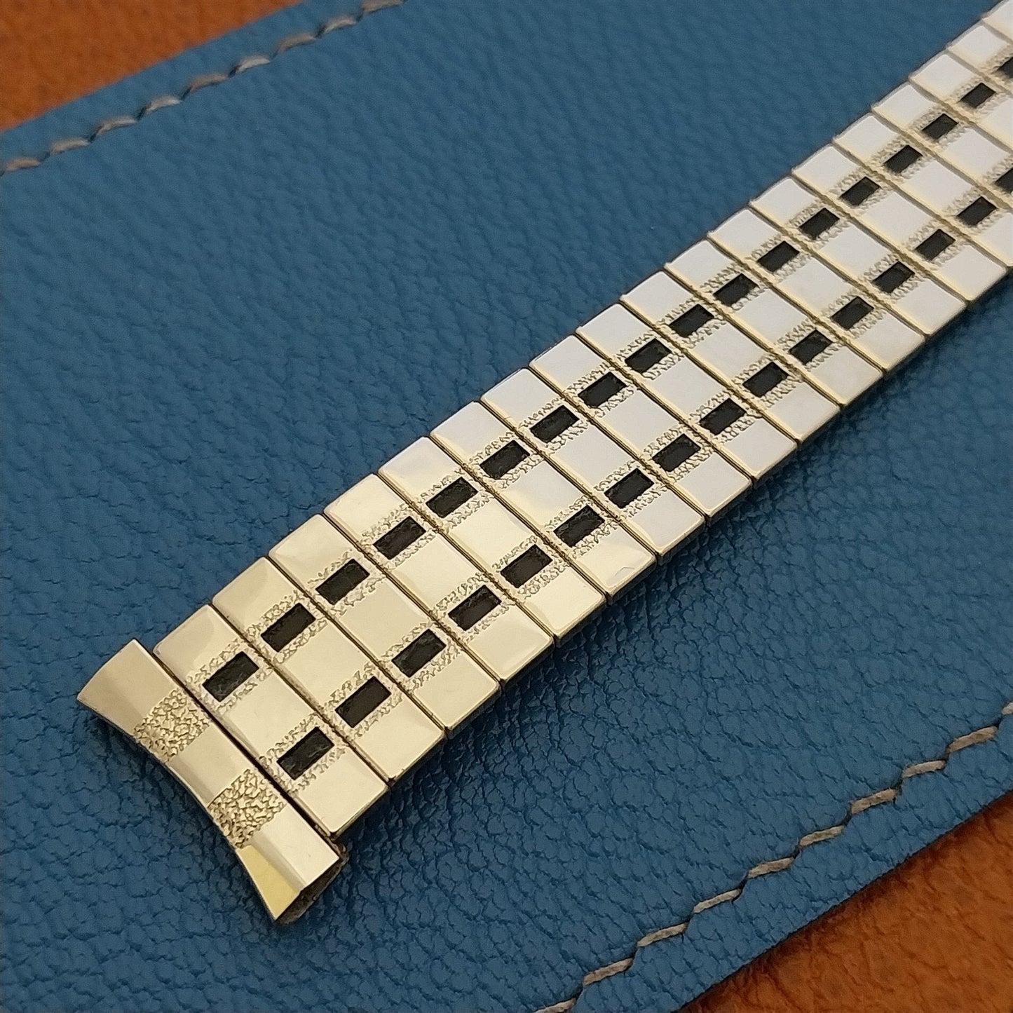 17.2mm 10k Gold-Filled 1960s Vintage Watch Band Uniflex USA Slim Expansion
