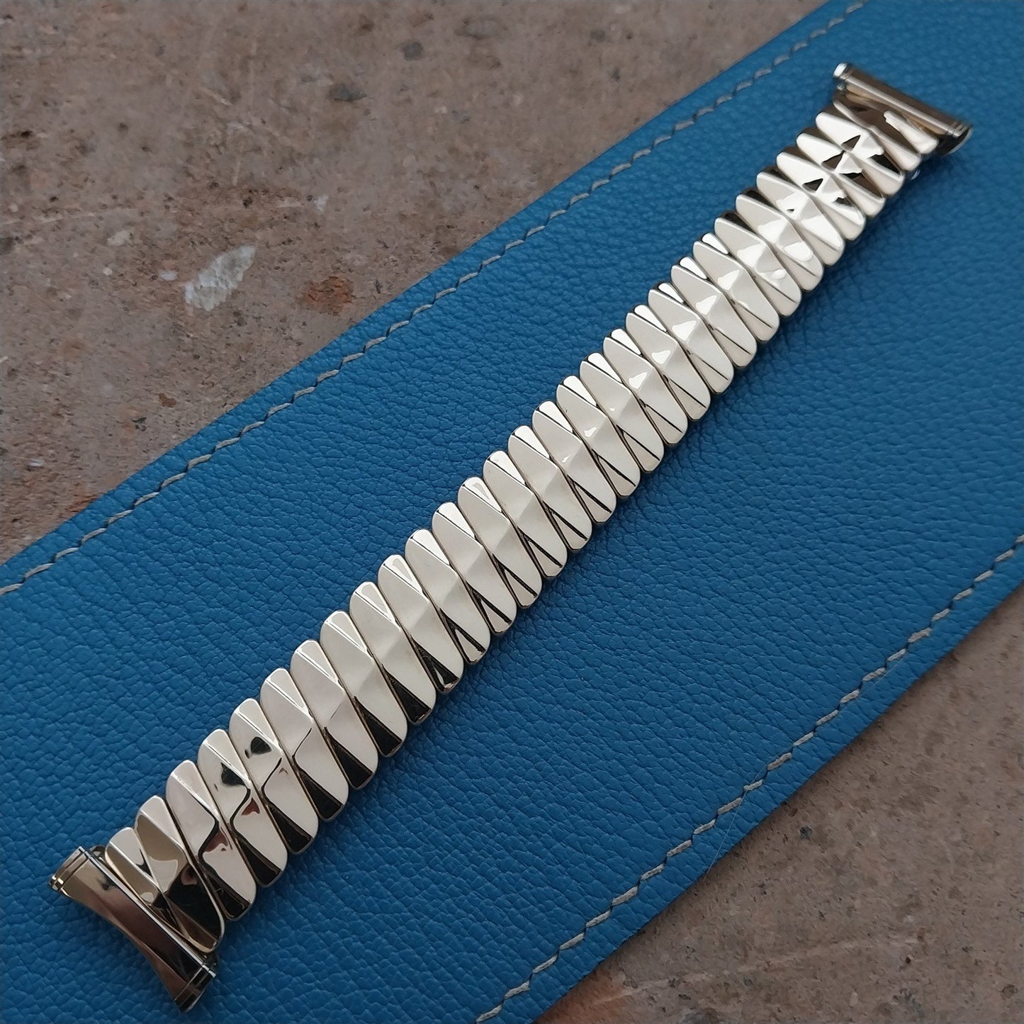 10K Gold-Filled Bellavance USA nos 1950s Vintage Watch Band 16mm-19mm