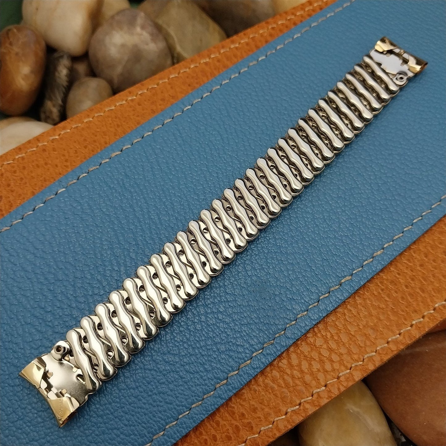 5/8" 10k Gold-Filled Expansion nos Bellavance Unused 1950s Vintage Watch Band