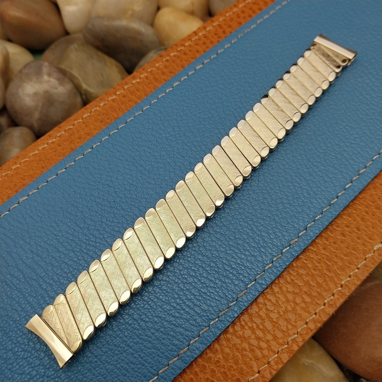 5/8" 10k Gold-Filled Expansion nos Bellavance 1950s Vintage Watch Band
