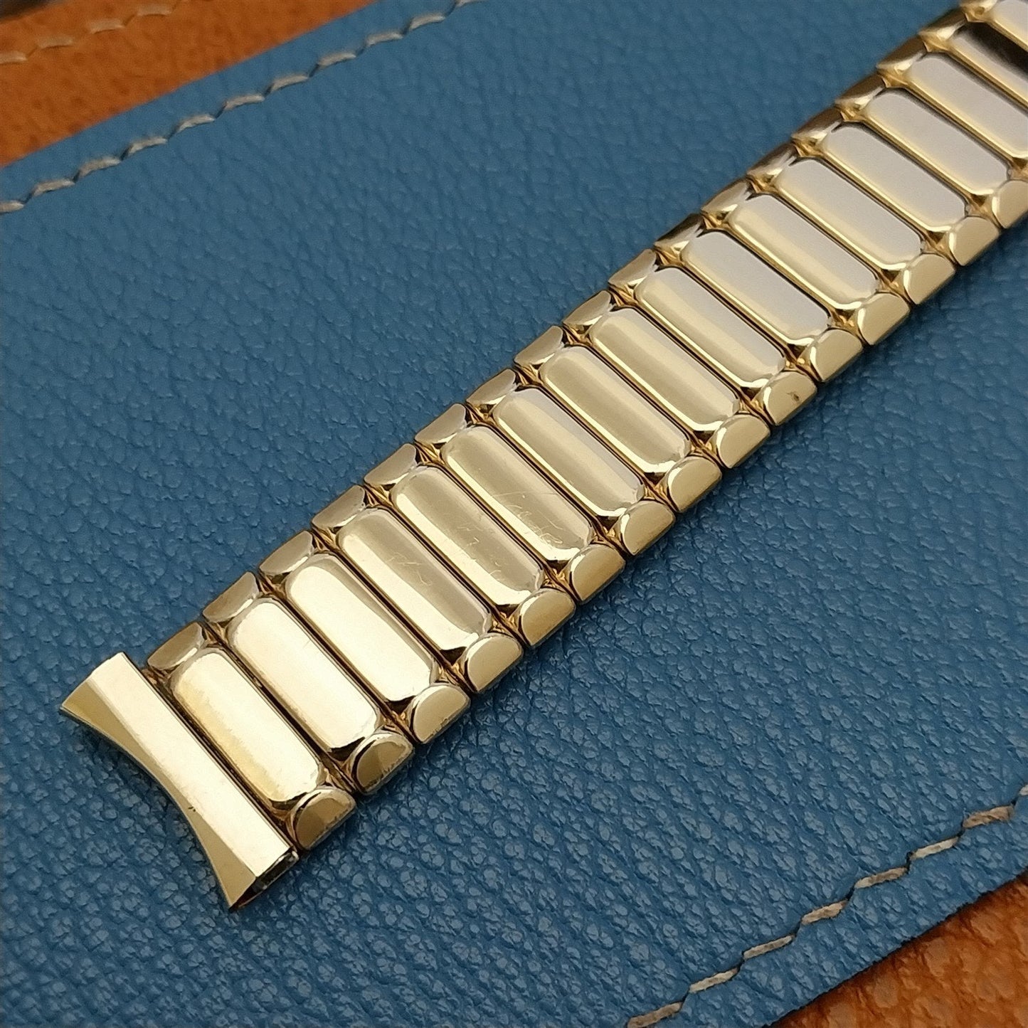 Short 5/8 10k Gold-Filled Expansion nos Bellavance 1950s Vintage Watch Band