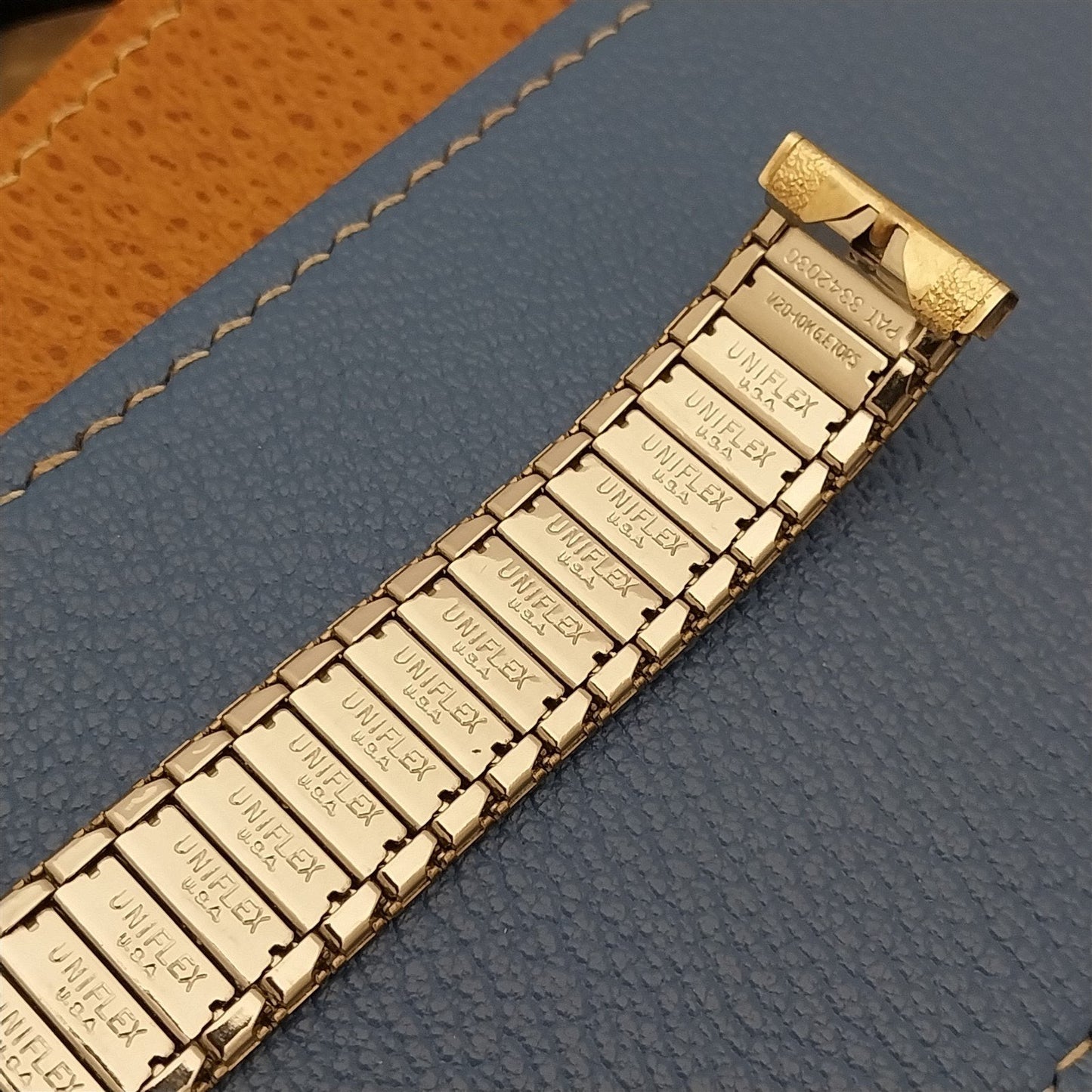 17.2mm 10k Gold-Filled Uniflex Slim Expansion Unused 1960s Vintage Watch Band