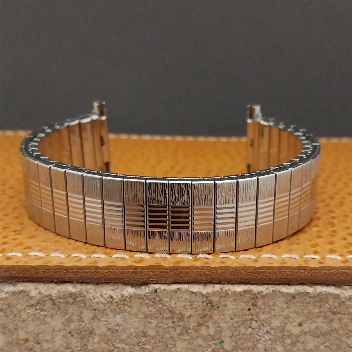 Vintage Bulova 1970s 16mm 18mm 20mm Stainless Steel Classic Expansion Watch Band