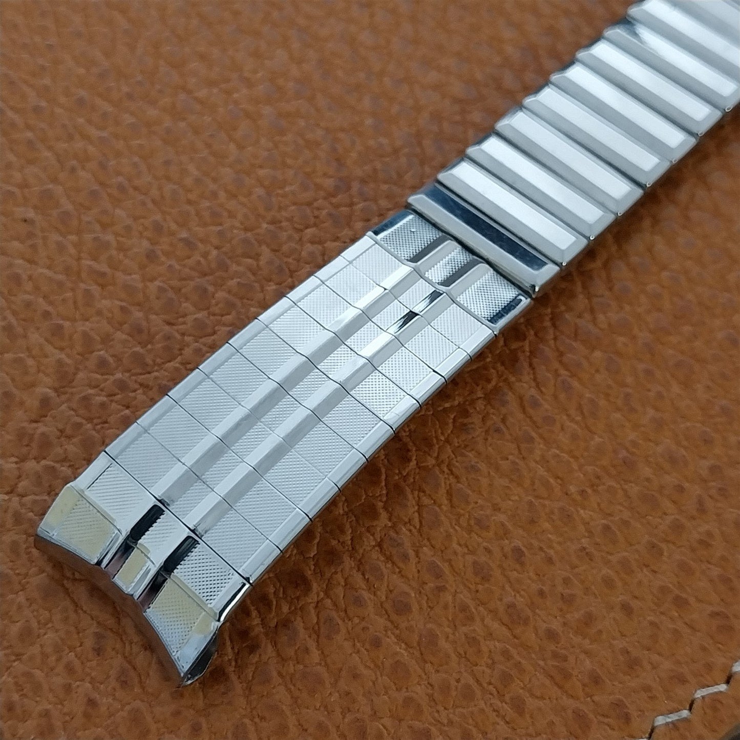 Vintage 17.2mm Umats Stainless Steel Classic Stretch 1970s Watch Band