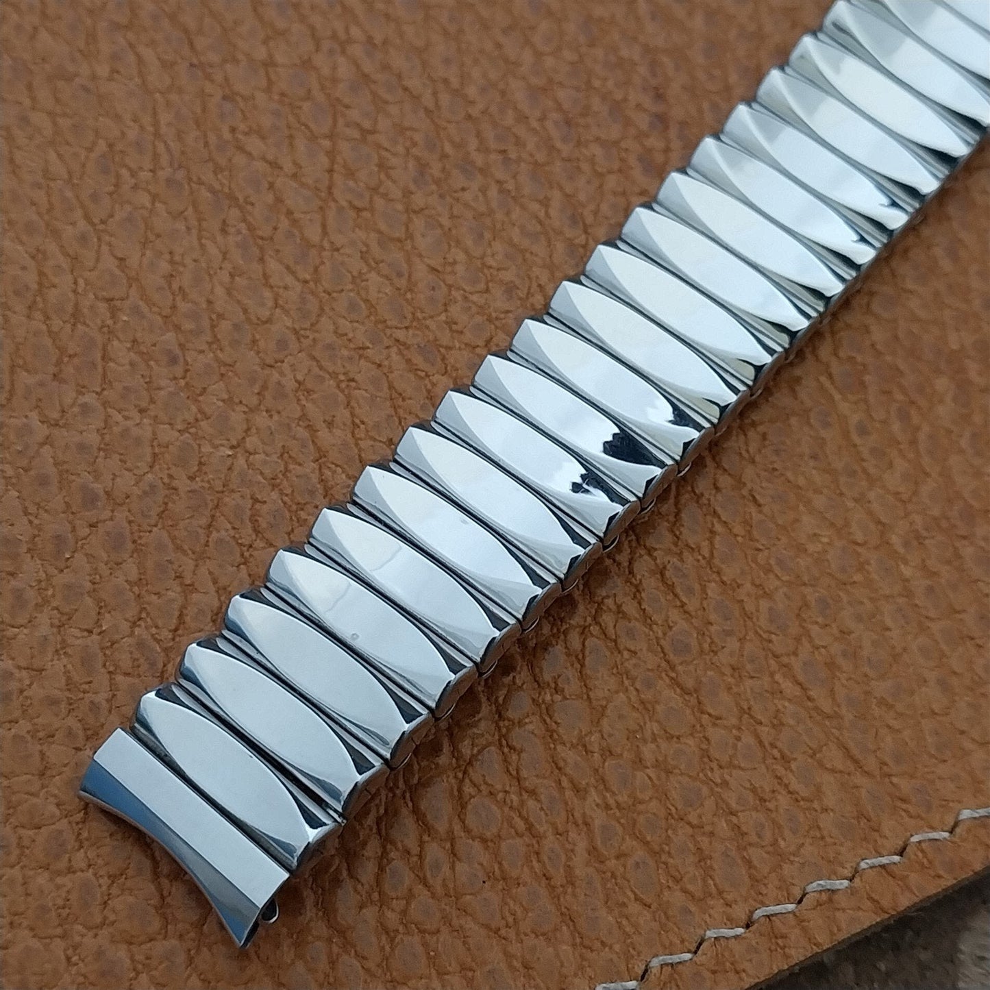 1970s Stainless Steel 5/8" Classic Stretch Unused Vintage Watch Band