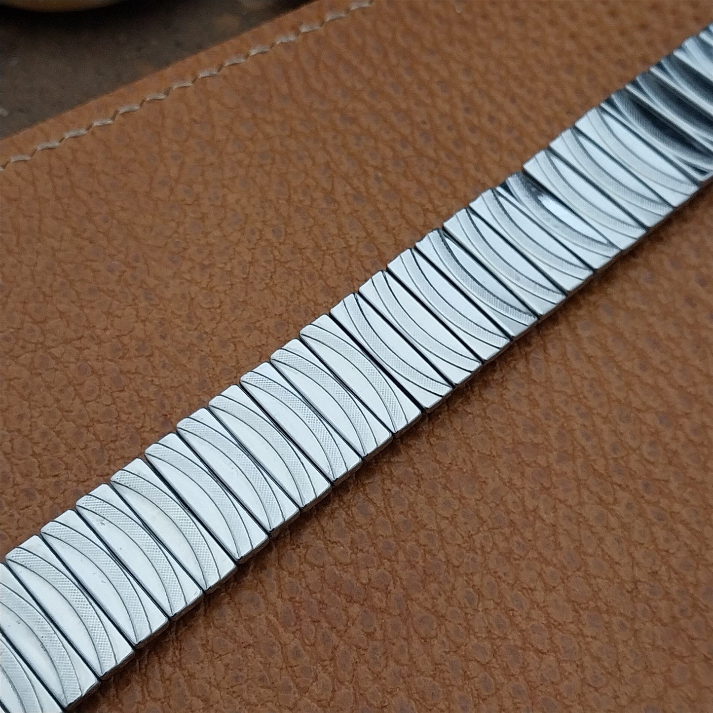Vintage 17.2mm Prospect Stainless Steel Classic Stretch Unused Watch Band