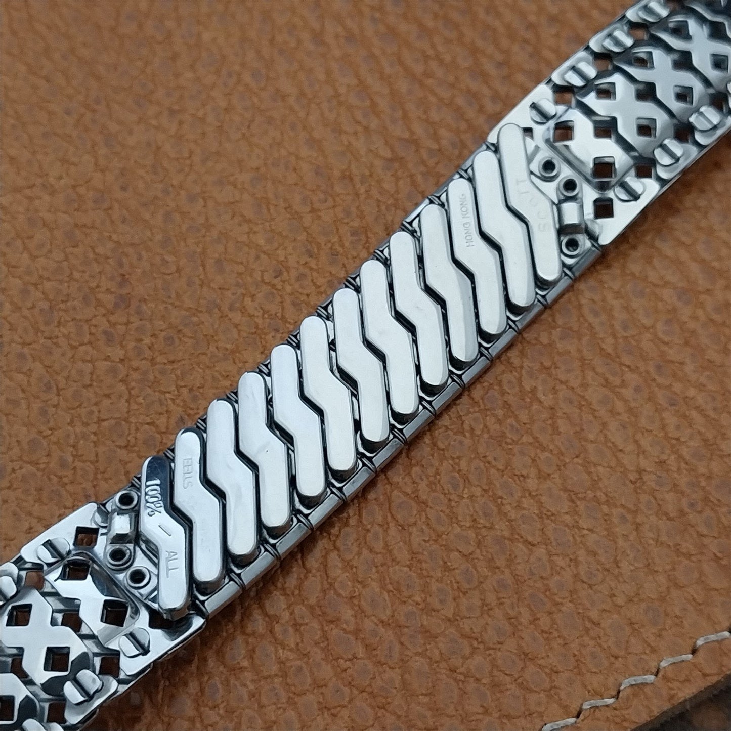 Scott 17.2mm Stainless Steel Classic Stretch nos 1960s-1970s Vintage Watch Band