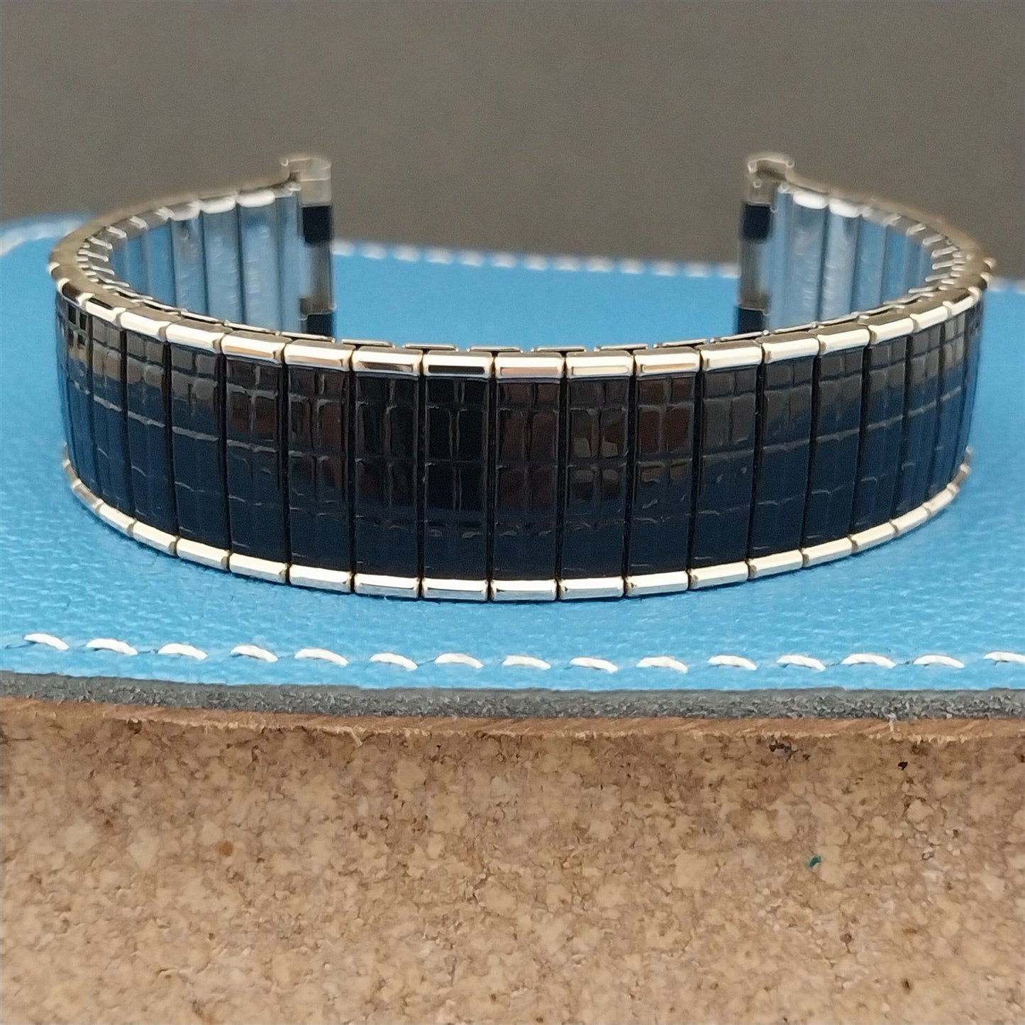 19mm 18mm 17mm Speidel Romunda Black & Gold-Filled 1969 Vintage Watch Band