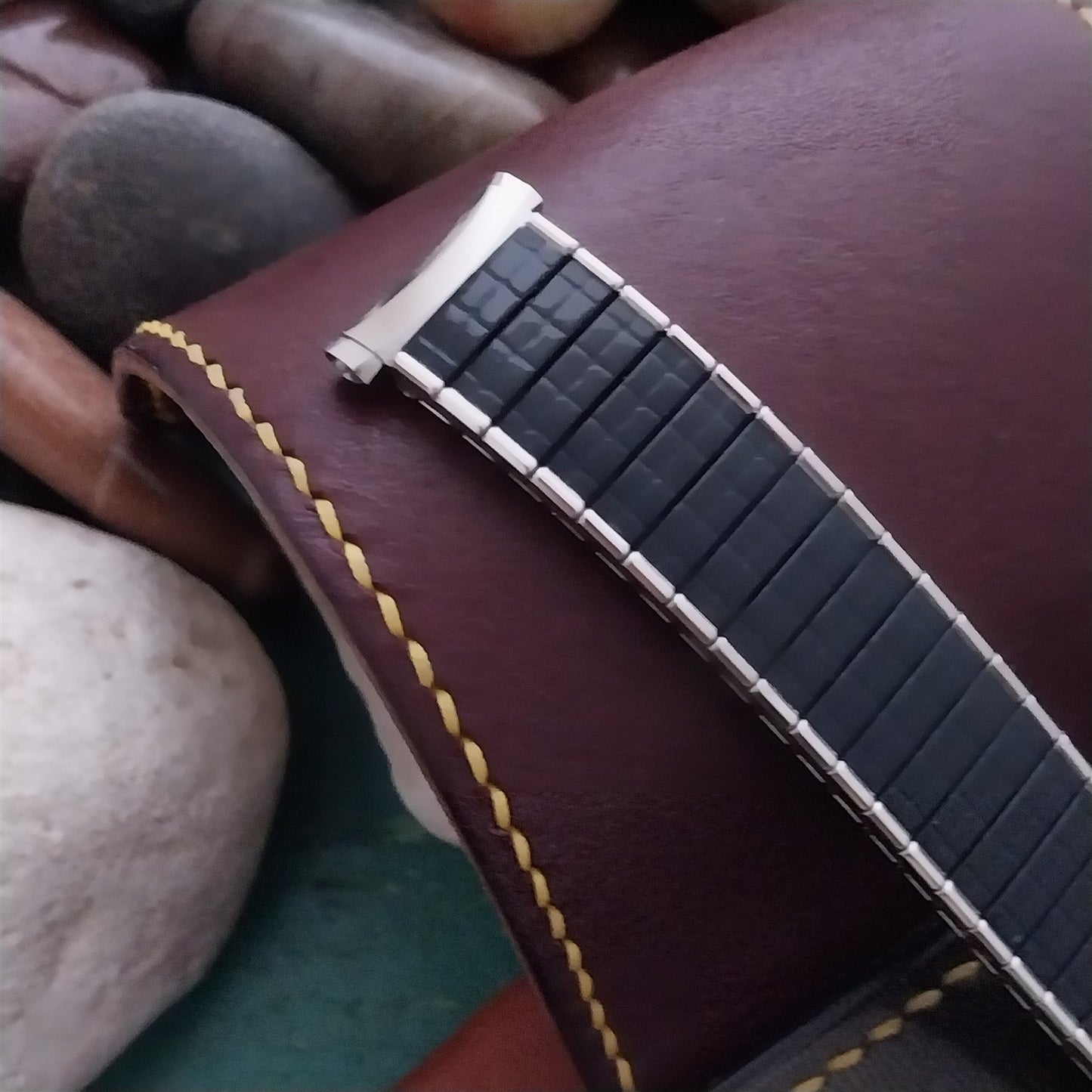 19mm 18mm 16mm Long Speidel USA Black& Stainless Steel Romunda Unused Watch Band