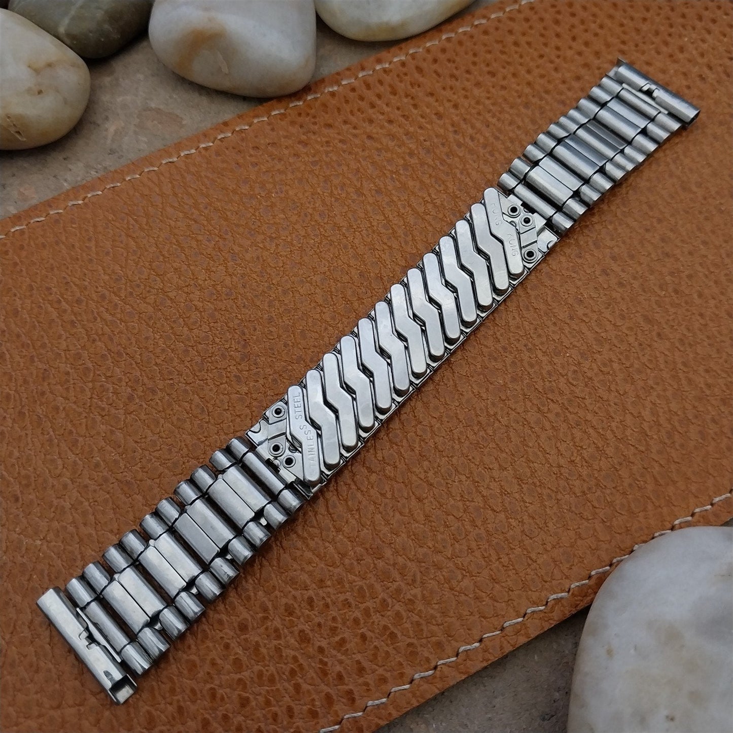 19mm 18mm Stainless Steel Expansion Oyster Link 1960s nos Vintage Watch Band