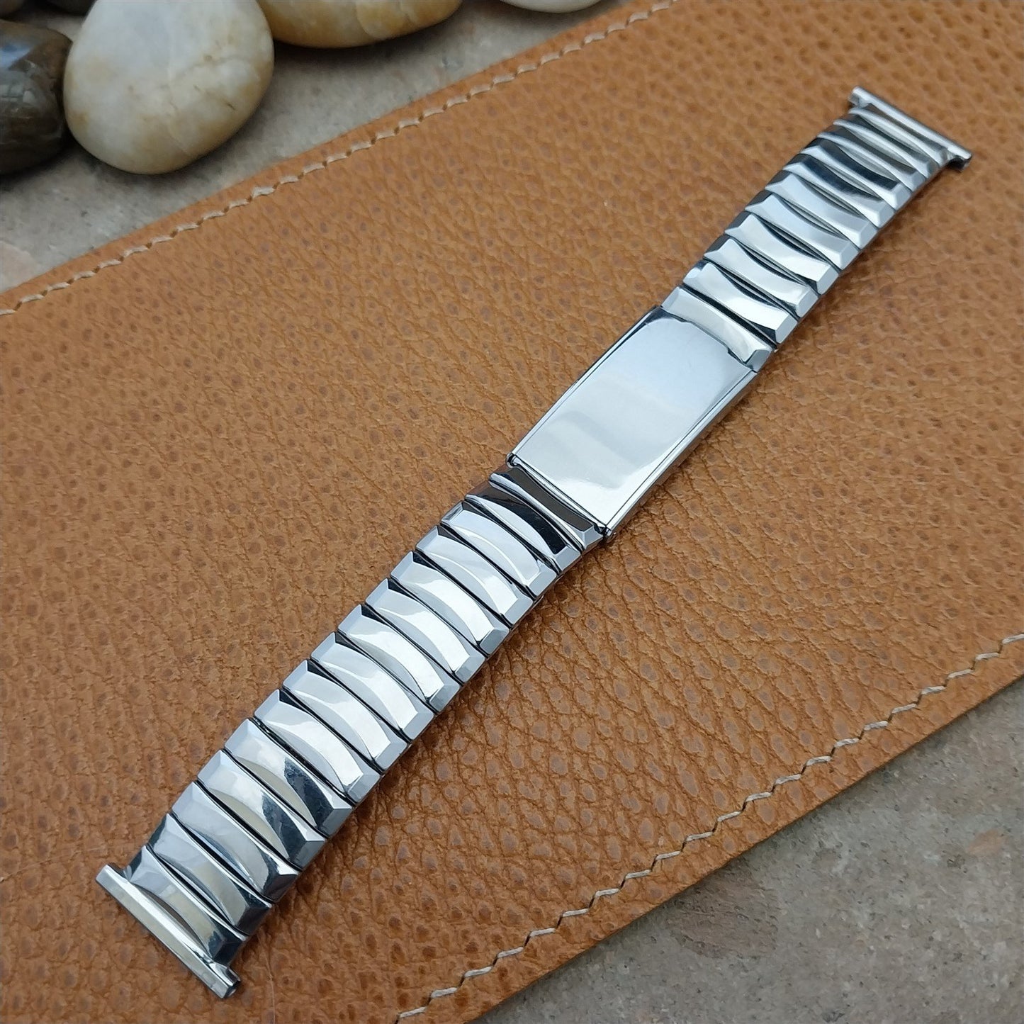 1950s Stainless Steel Gemex Mint or Meds 19mm 18mm 17mm nos Vintage Watch Band