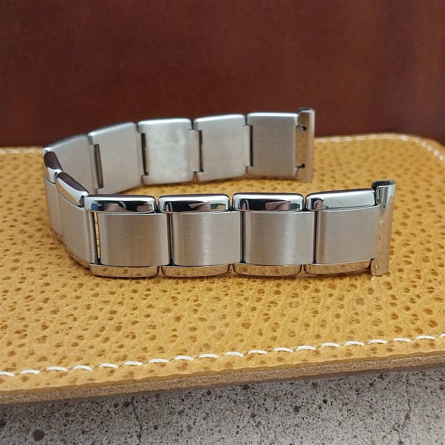 18mm Kiefer Expandro Stainless Steel Wire Lug Unused 1960s Vintage Watch Band