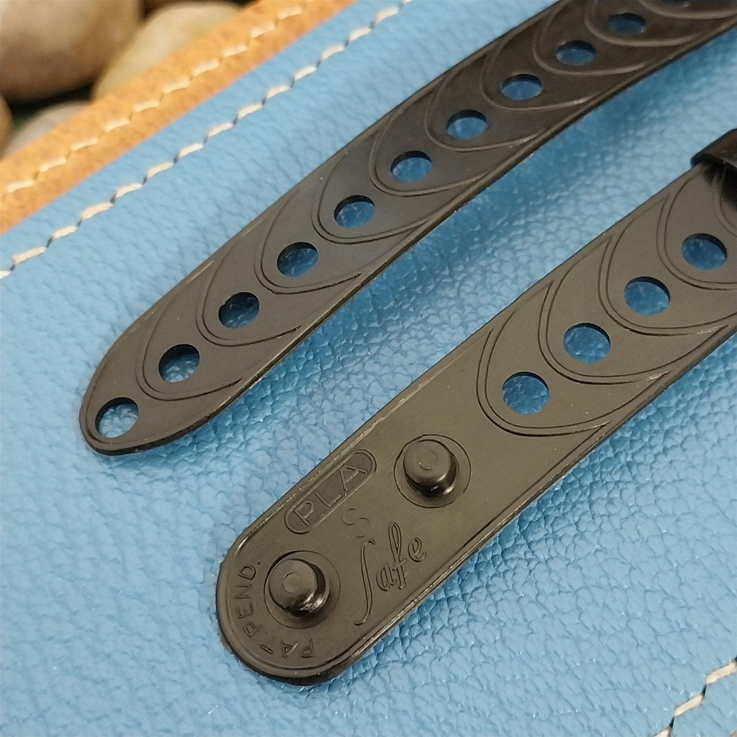 14mm Play Boy Pla-Safe Black Plastic Unused Classic nos 1940s Vintage Watch Band