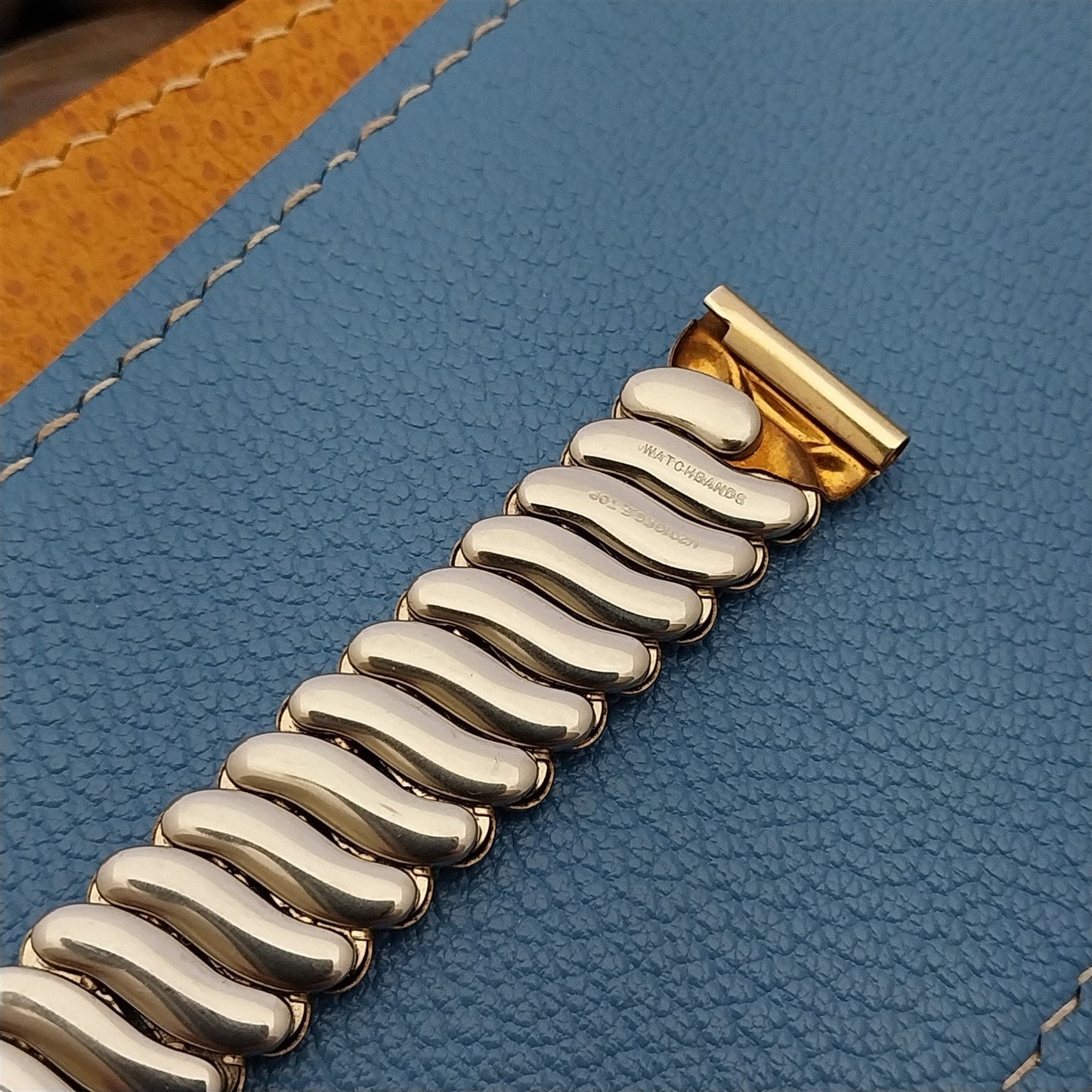 5/8" 10K Gold-Filled Short 1950s Classic Scissor-Expansion Vintage Watch Band