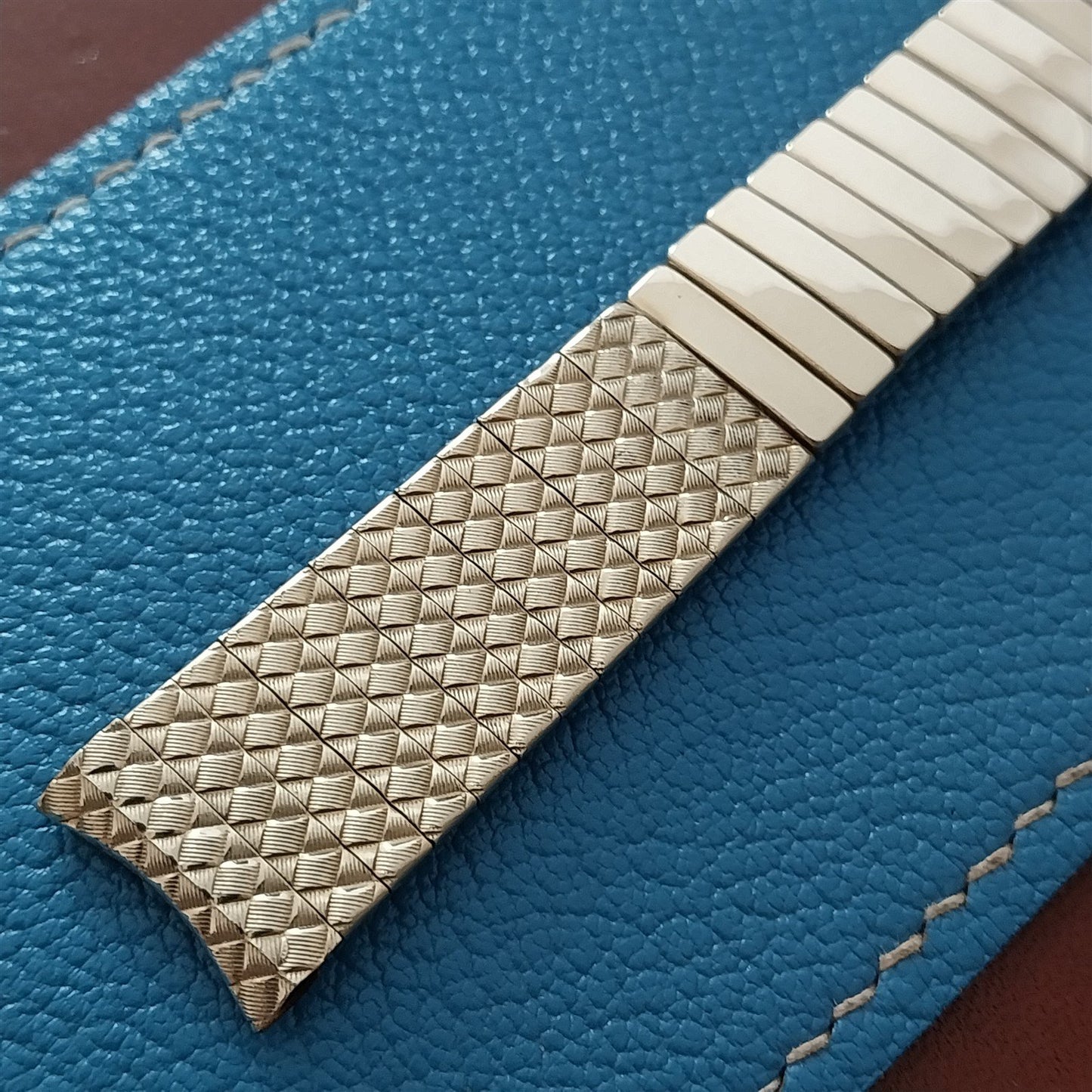 Vintage 17.2mm Curved End Gold-Filled Baldwin Short Unused nos 1960s Watch Band