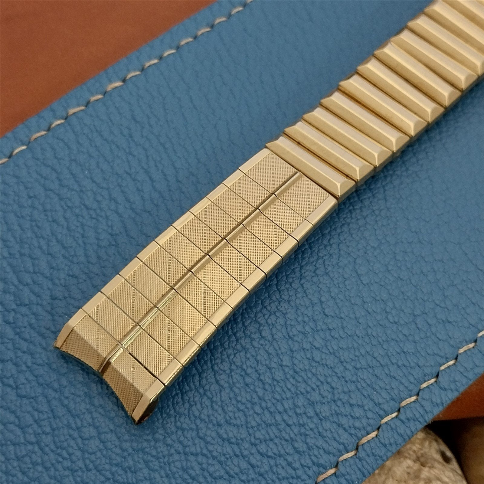 Vintage 17.2mm Gold-Filled Stonewall USA Classic Stretch 1960s Unused Watch Band