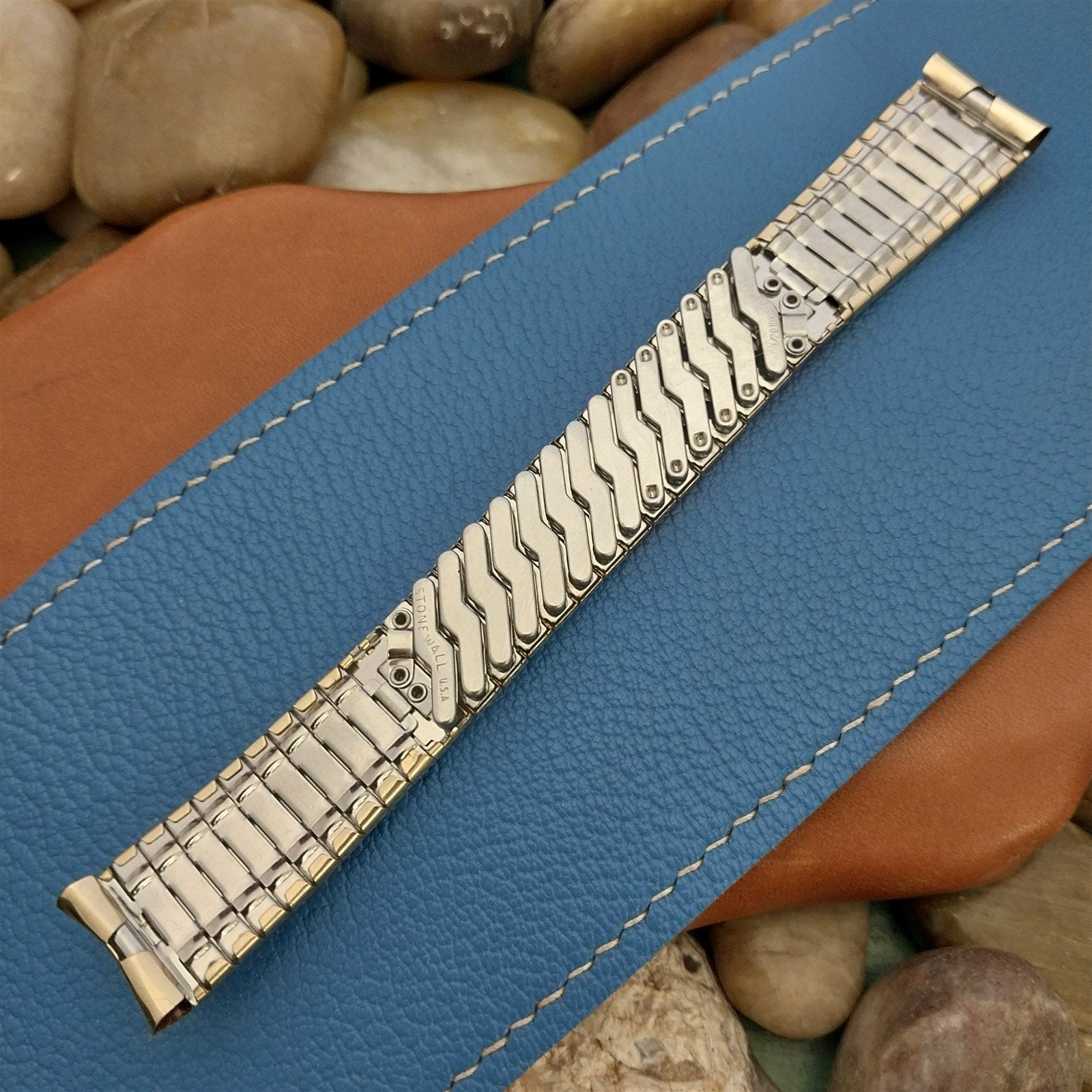 Vintage 17.2mm Gold-Filled Stonewall USA Classic Stretch 1960s Unused Watch Band
