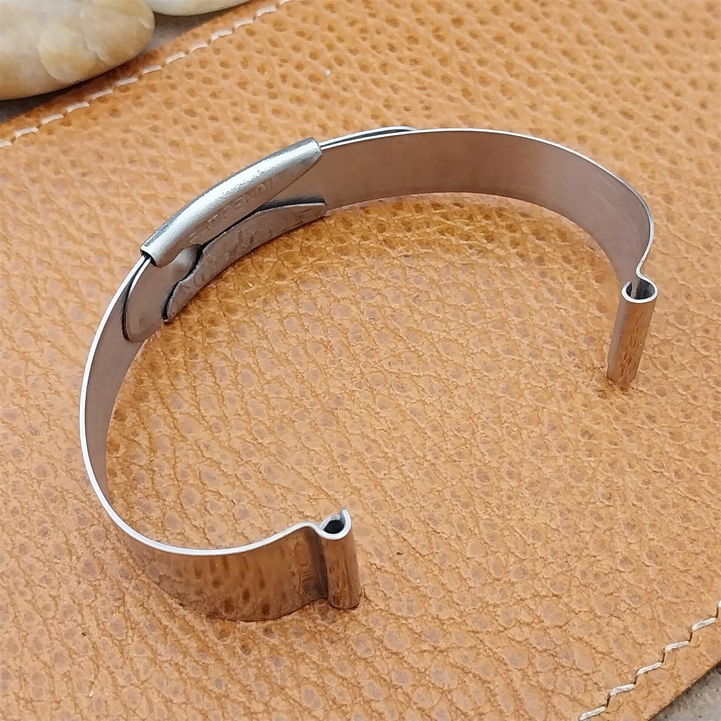 5/8" Henderson Stainless Steel Military Medium nos Unused Vintage Watch Band