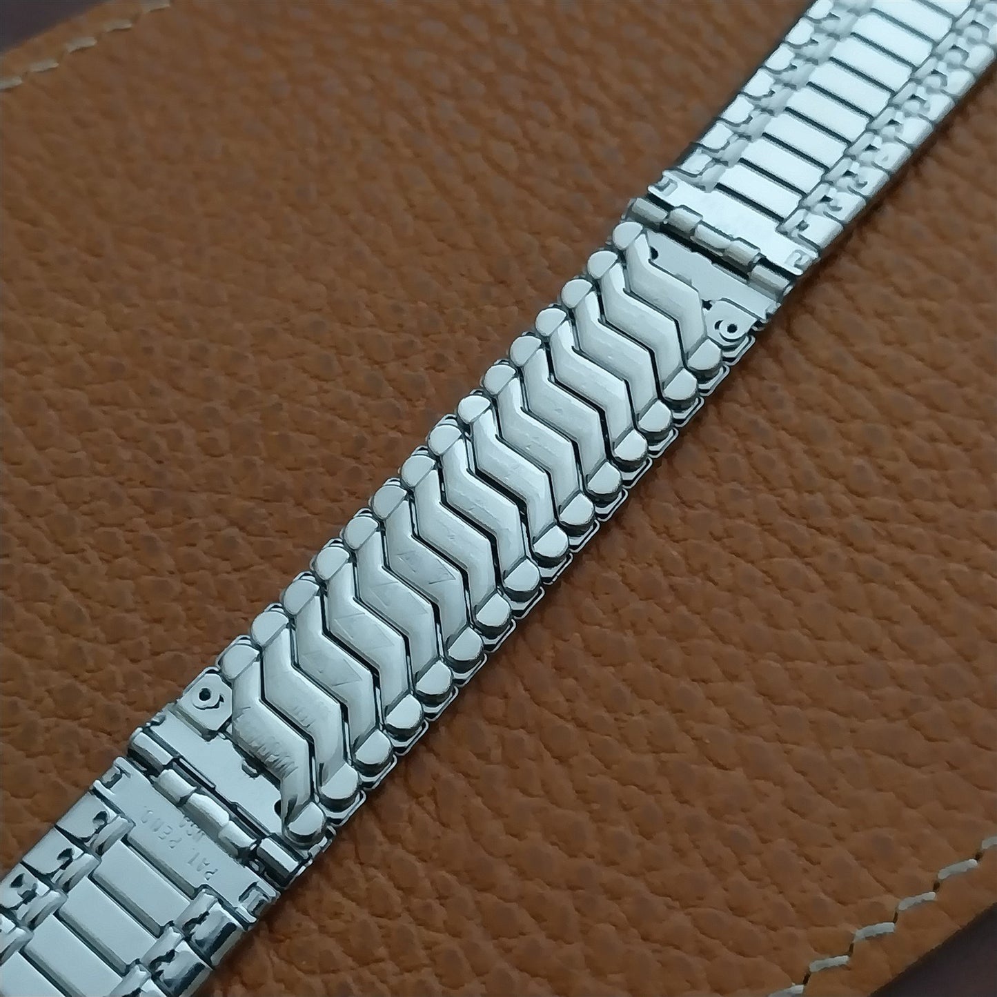 19mm 18mm JB Champion Stainless Steel Tiger-Stripe 1960s nos Vintage Watch Band
