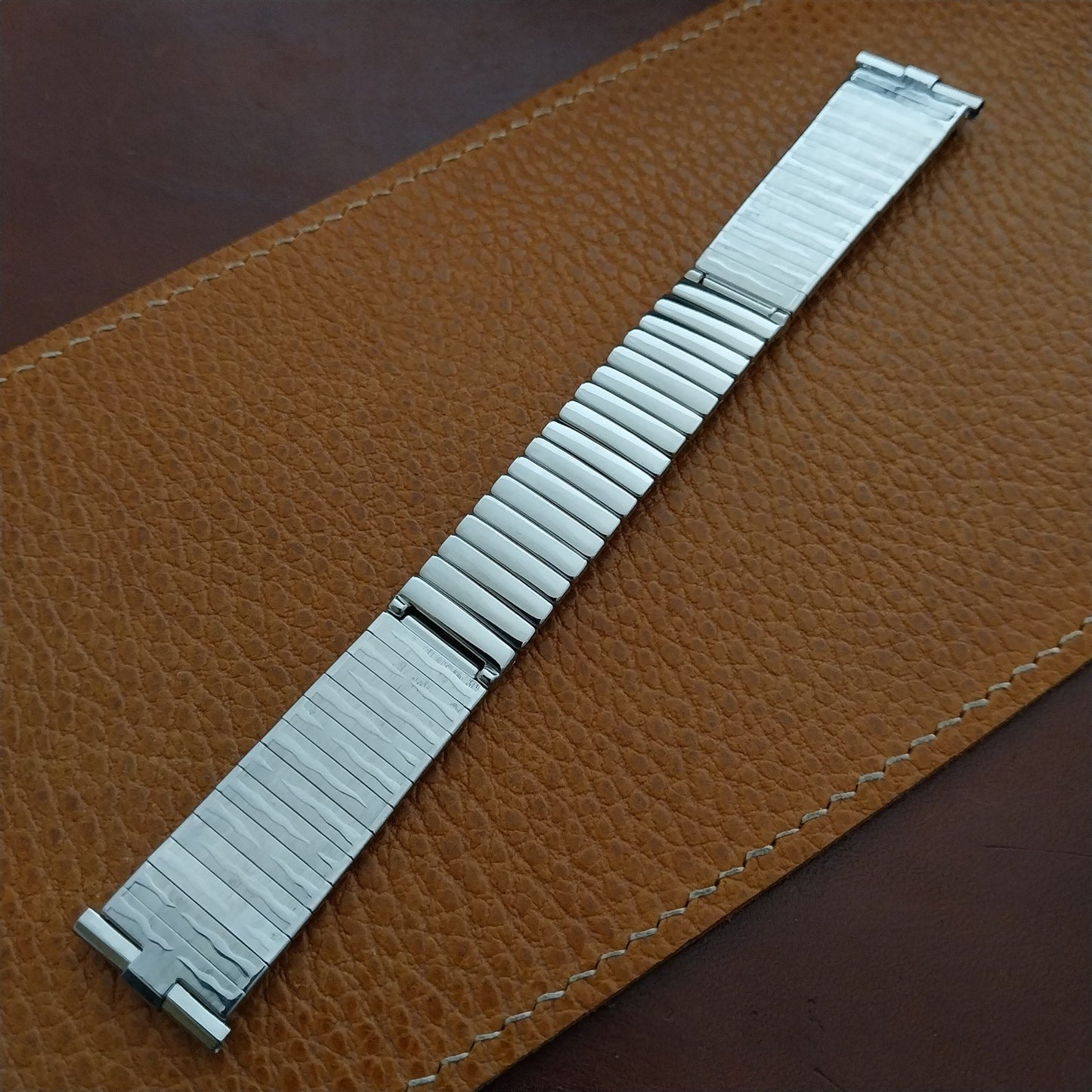 19mm 18mm JB Champion Stainless Steel Tiger-Stripe 1960s nos Vintage Watch Band