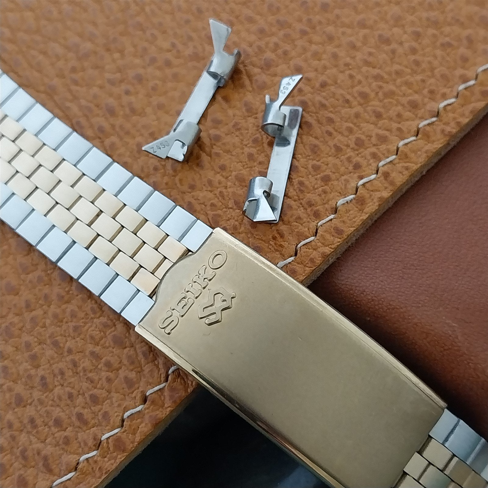 18mm Seiko SQ Quartz Japan Z nos Stainless Steel & Gold Z453 Vintage Watch Band