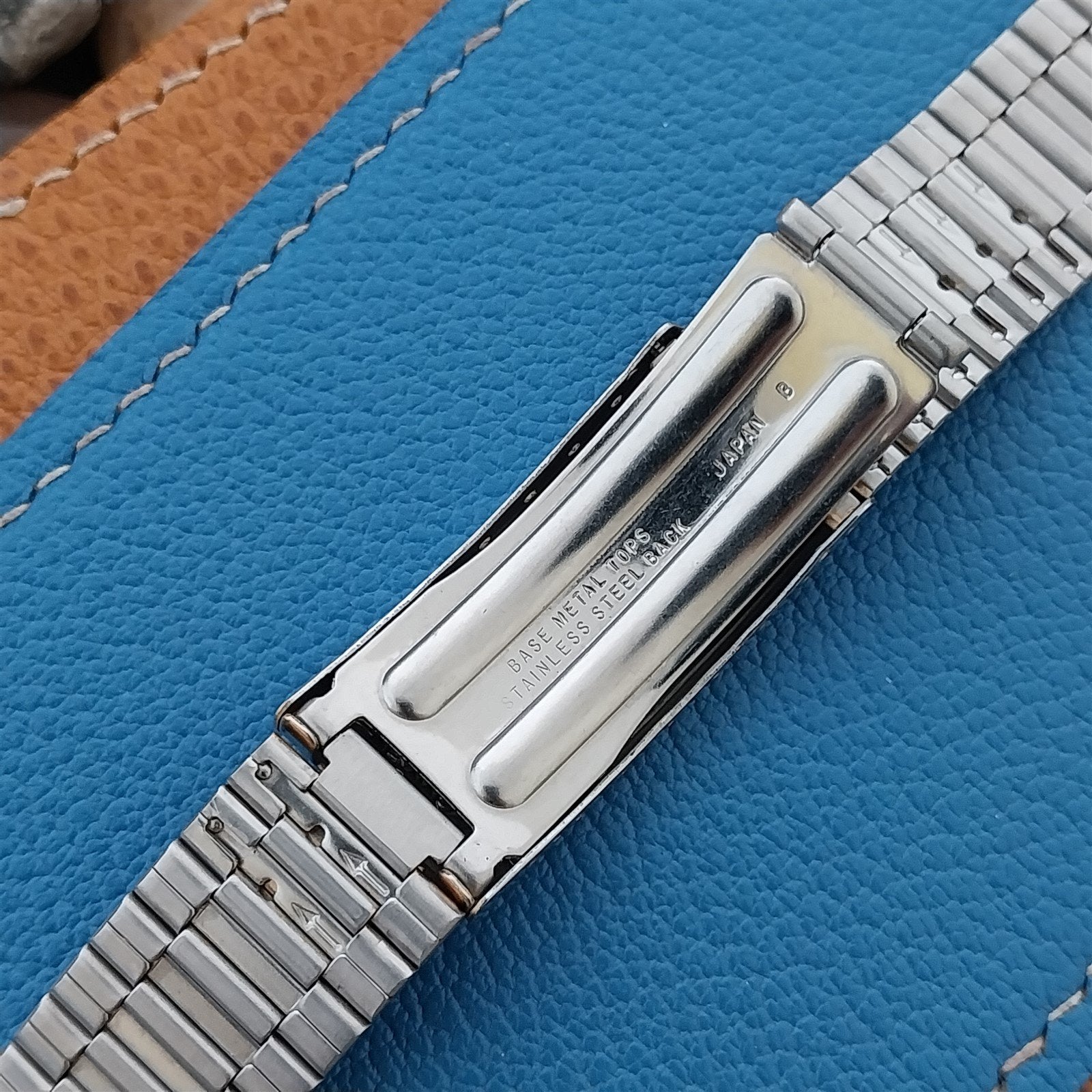 18mm B1066 Seiko Japan B Yellow Gold-Tone nos Vintage Watch Band