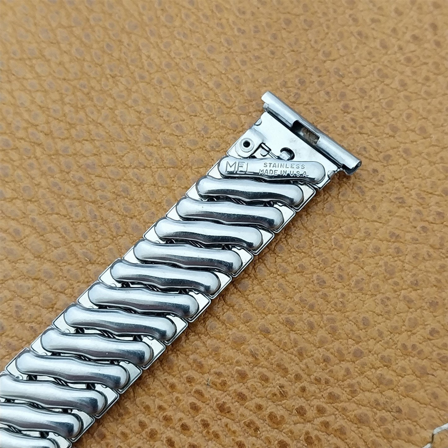 Mel by Foster Stainless Steel Expansion nos Short 50s Vintage Watch Band 16-19mm
