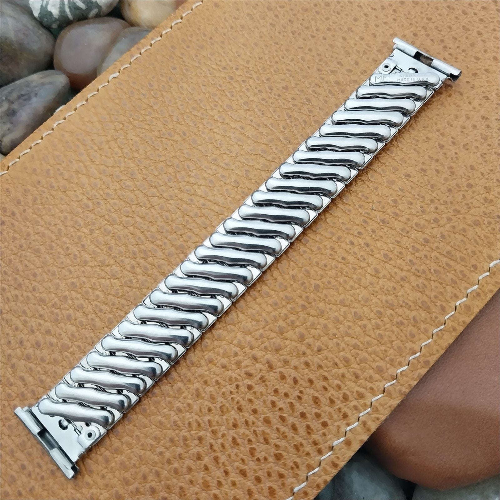 Mel by Foster Stainless Steel Expansion nos Short 50s Vintage Watch Band 16-19mm