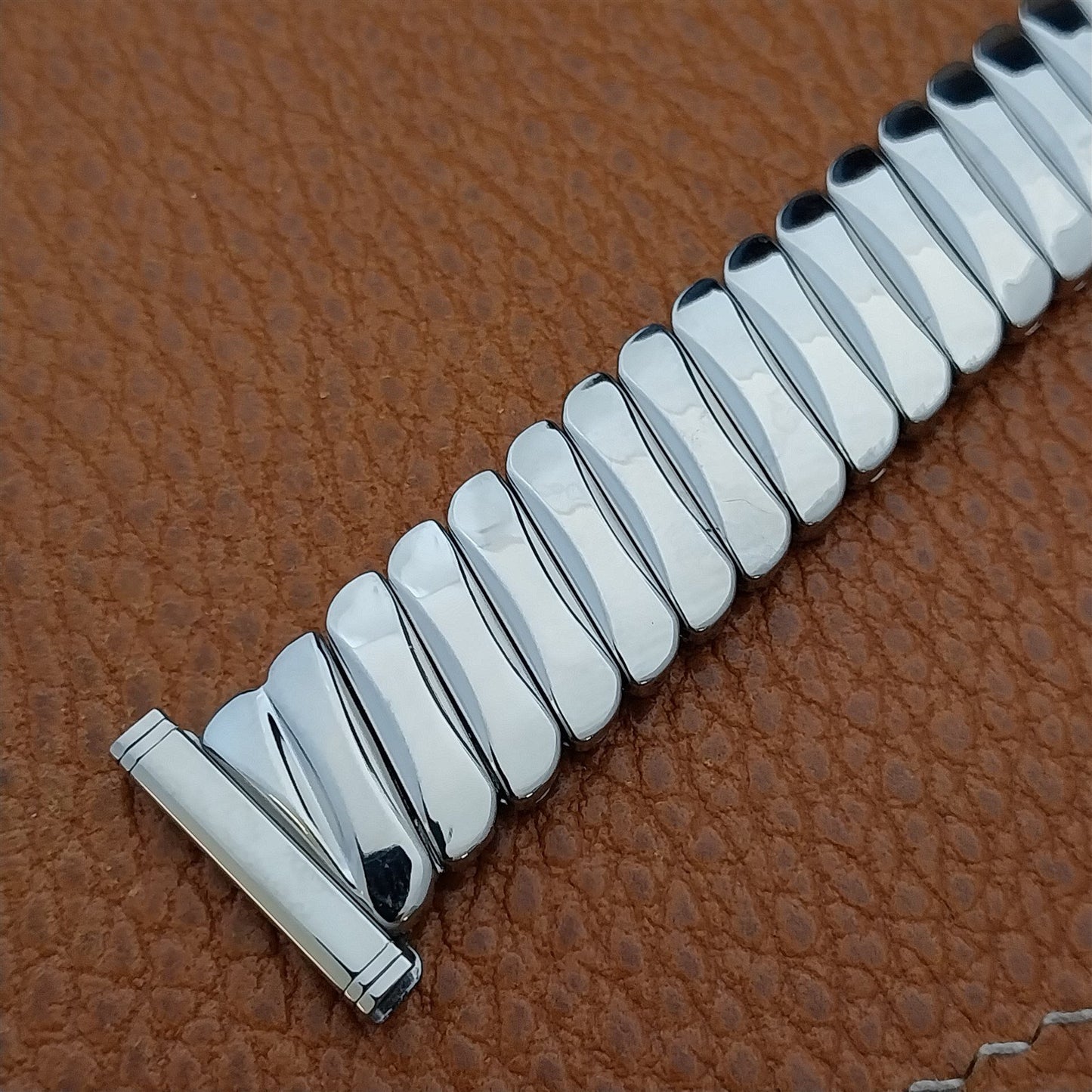 16mm 18mm 19mm Bellavance Stainless Expansion Unused 1950s Vintage Watch Band