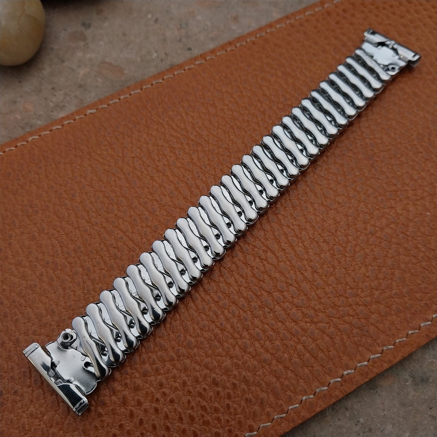16mm 18mm 19mm Bellavance Stainless Expansion Unused 1950s Vintage Watch Band