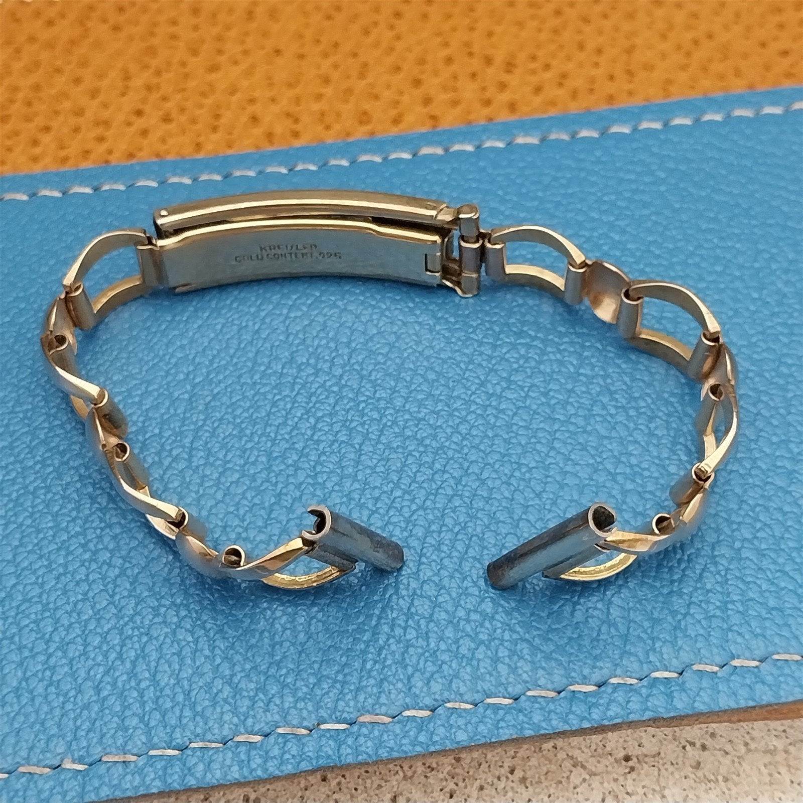 Vintage 1940s Yellow Gold-Filled Kreisler USA Unused Classic Watch Band