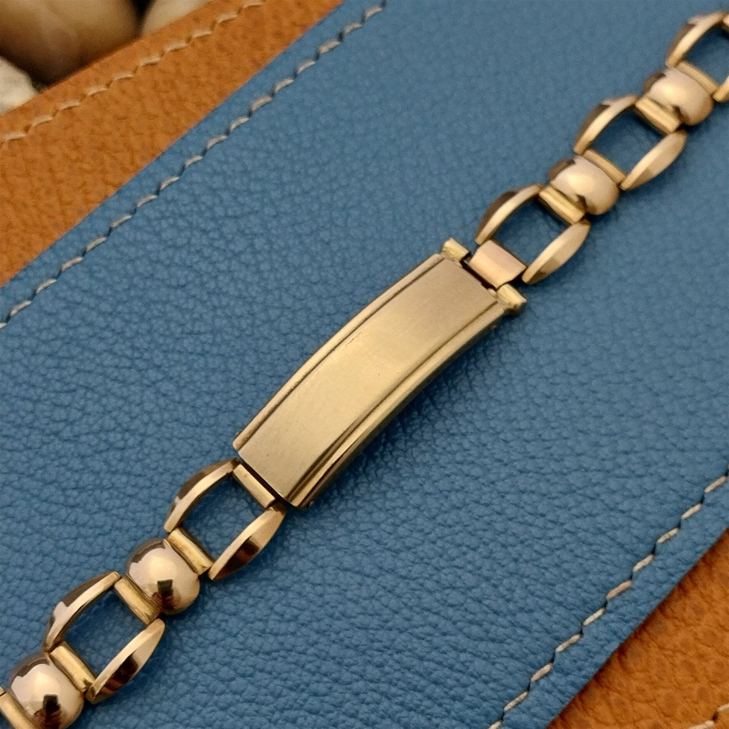 Vintage 1940s Yellow Gold-Filled Kreisler USA Unused Classic Watch Band